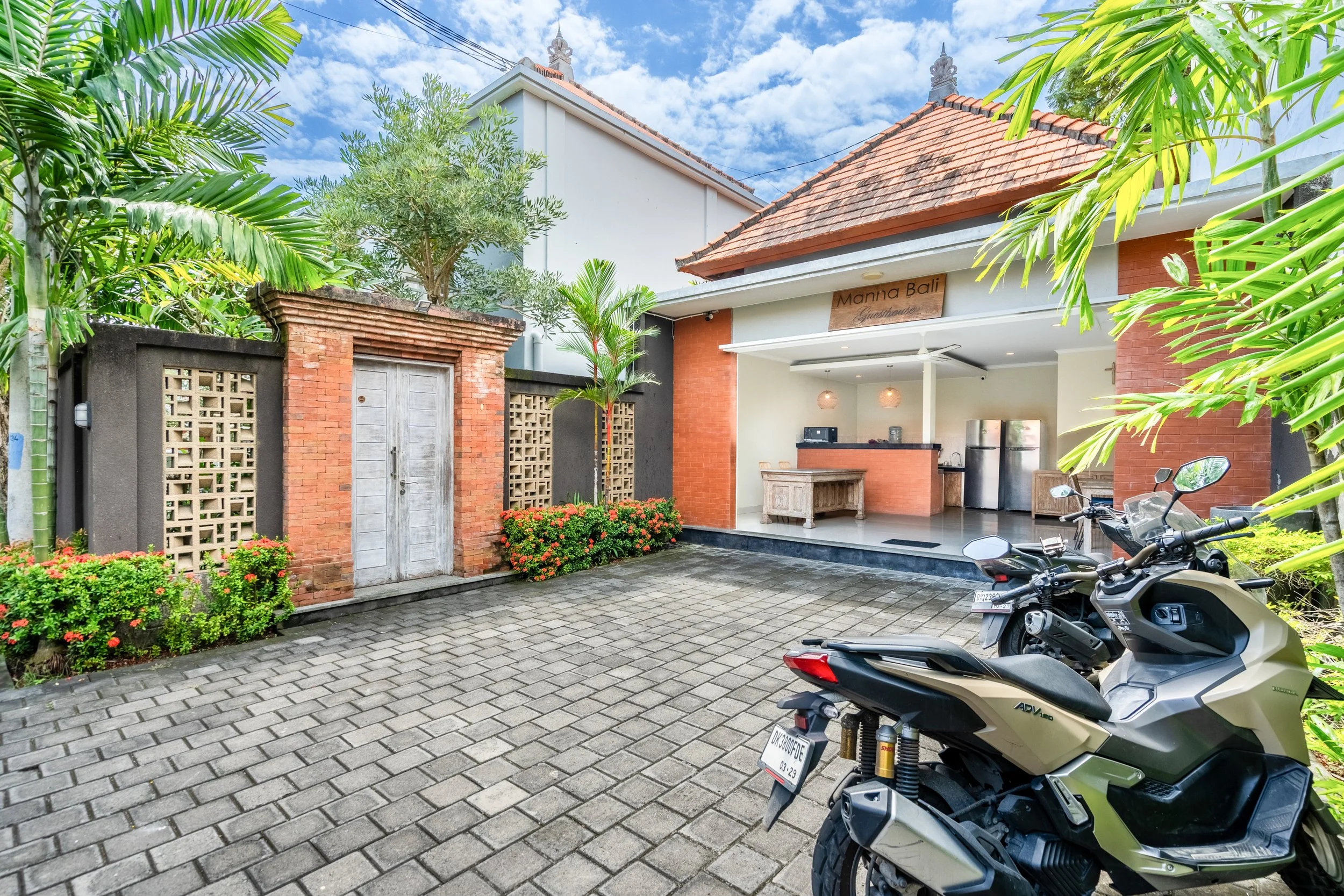 A7300898-HDR.jpg