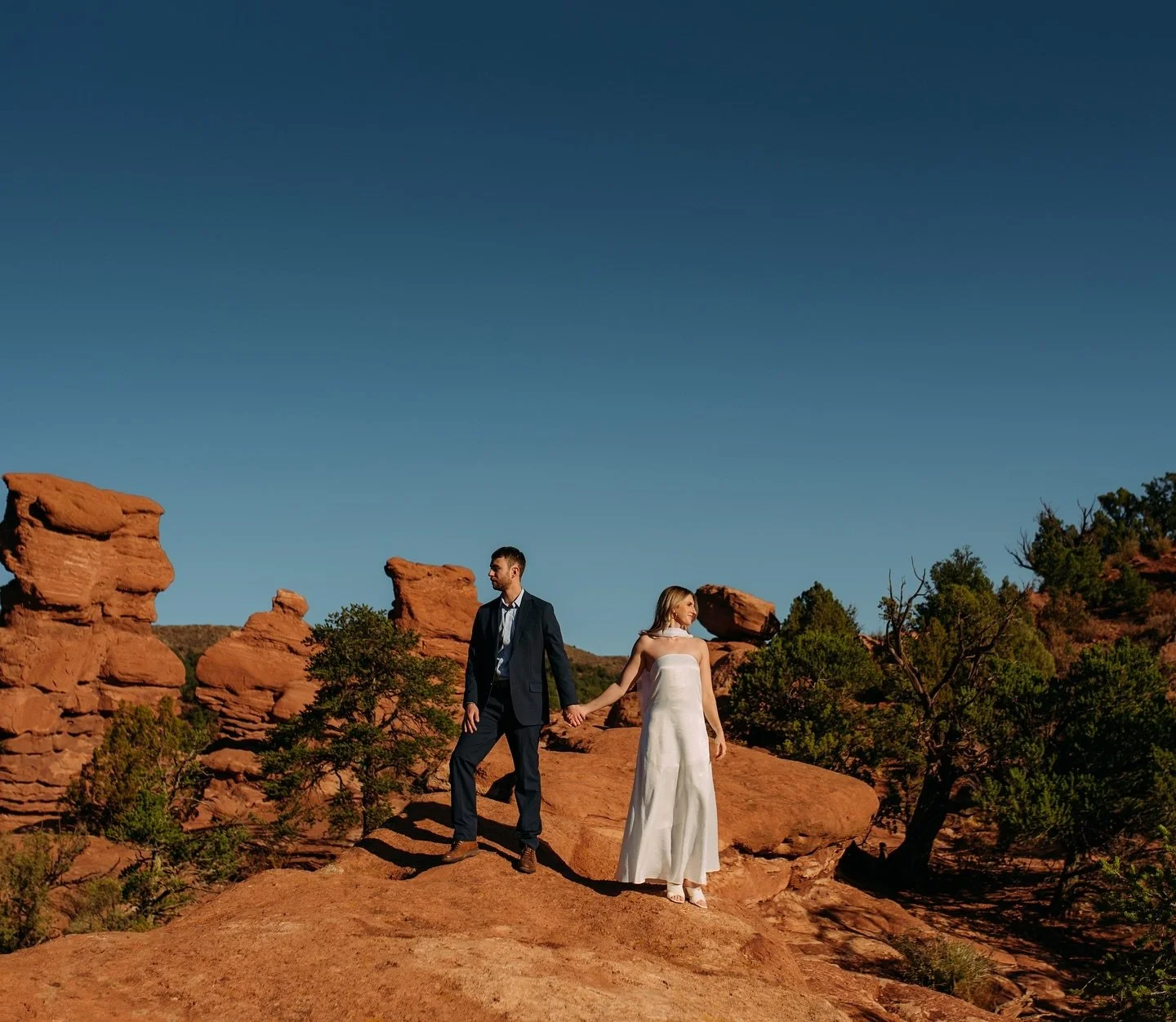 I spent last weekend in Colorado, where I got to capture the most stunning engagement photos for my friends Nickie and Damon! Garden of the Gods has been on my bucket list foreverrrr, and I couldn&rsquo;t imagine a more beautiful couple to take photo