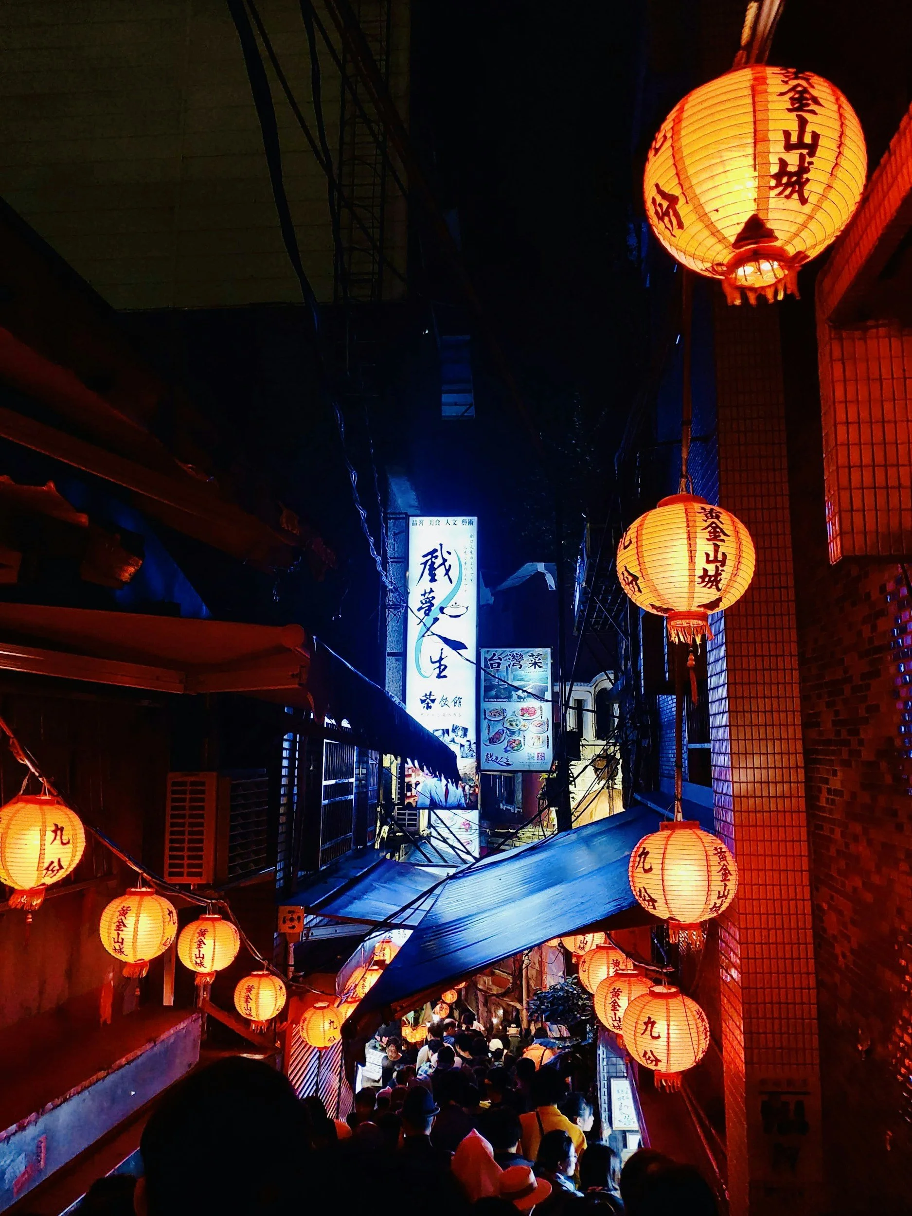 unsplash-image-rLLI9dYeBss.jpg