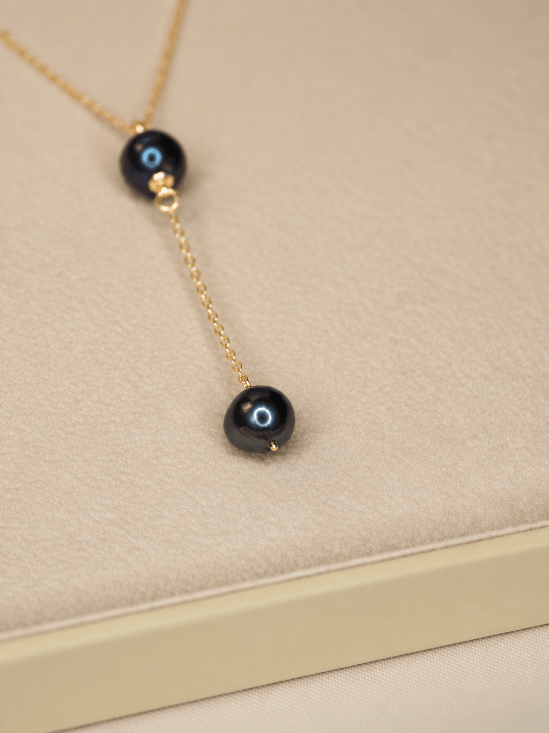 peacock pearl Y necklace, Y shaped pearl necklace, freshwater pearl necklace, pearl drop necklace, blue pearl necklace, lariat pearl necklace, gold pearl necklace, luxury pearl jewellery