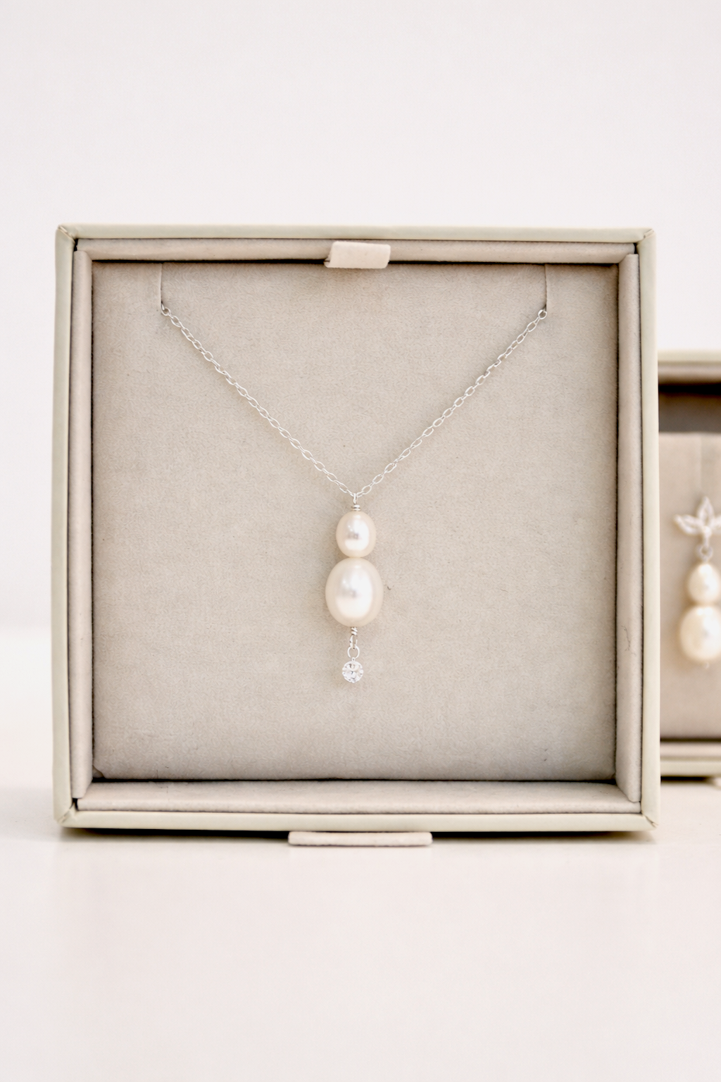 Double Delphine Necklace - Cesca.png