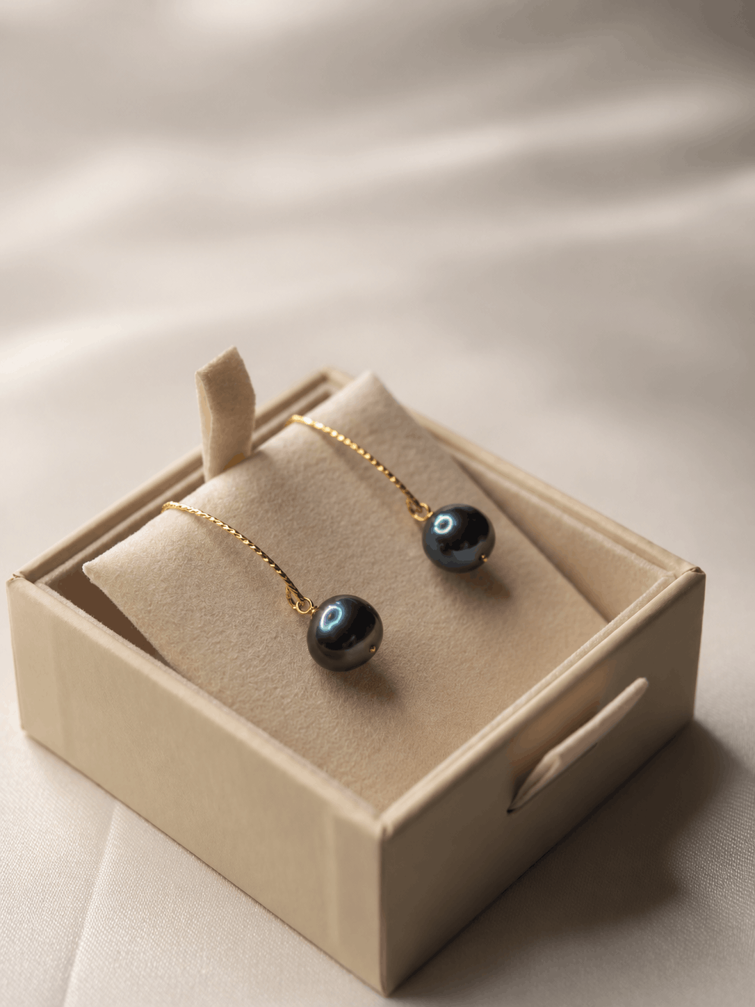 peacock pearl drop earrings, freshwater pearl drop earrings, blue pearl earrings, pearl hook earrings, gold filled pearl earrings, silver pearl earrings, luxury pearl earrings, evening pearl jewellery