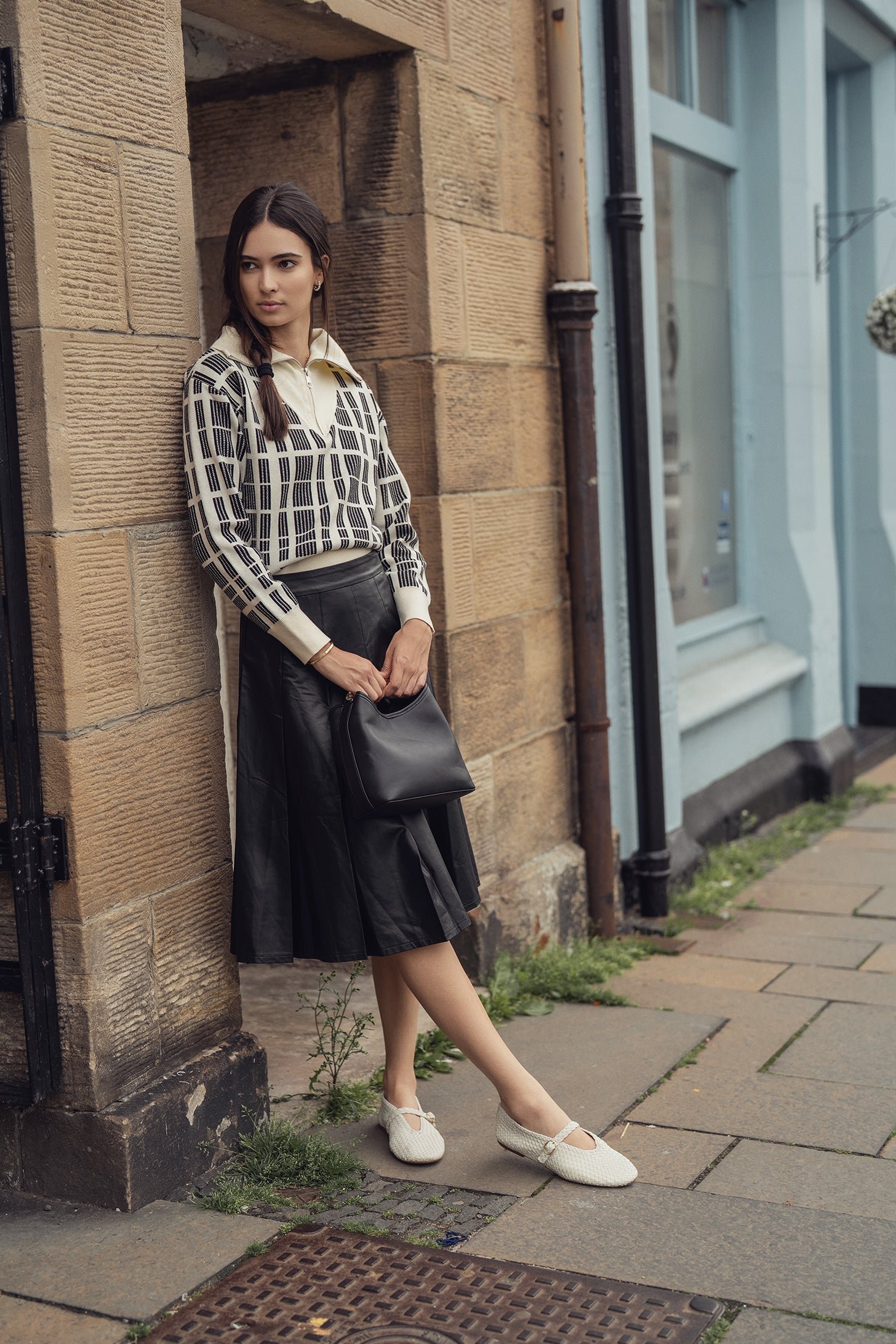 Half Zip Shawl Collar Sweater-Cream/Black