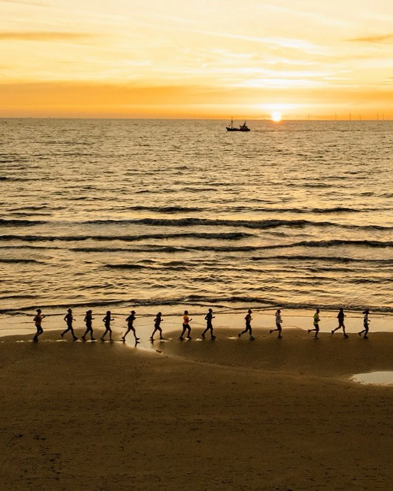 KUSTLOPERS ~ Runningcrew 🙌

Boek nu een gratis proefles!

📸 @insta_beer.v 

#kustlopers #morethanrunning #community #samenrennenisleuker