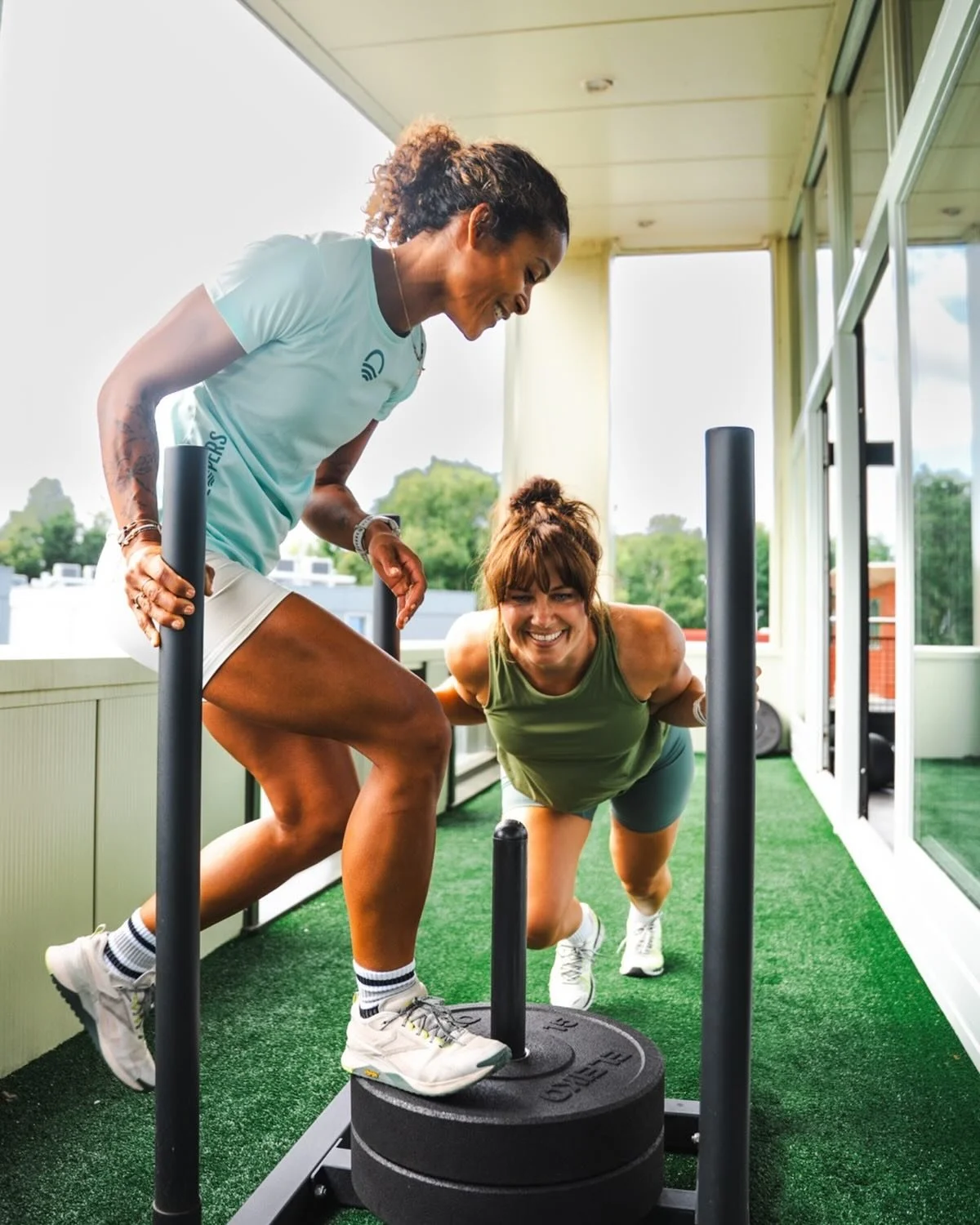 Feestmaand? Ja.
Fit blijven? &Oacute;&oacute;k ja!

Jij verdient een fit lichaam, meer energie en een coach die met je meedenkt.

Personal Training in december =
✨ extra motivatie
🔥 een vliegende start voor januari
🎯 trainingen volledig op j&oacute