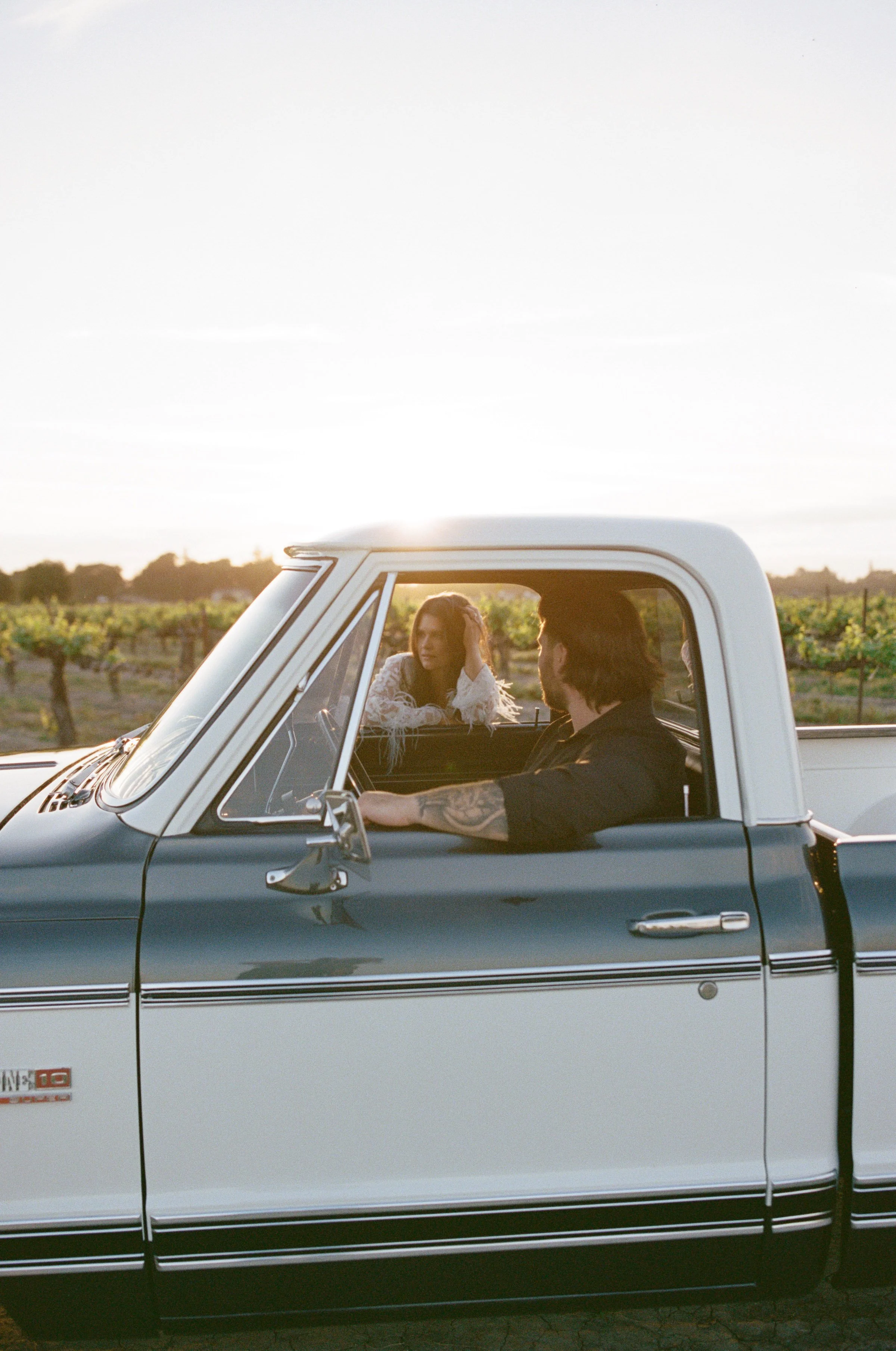 Sacramento-Engagement-Photos-With-Classic-Truck-80.jpg
