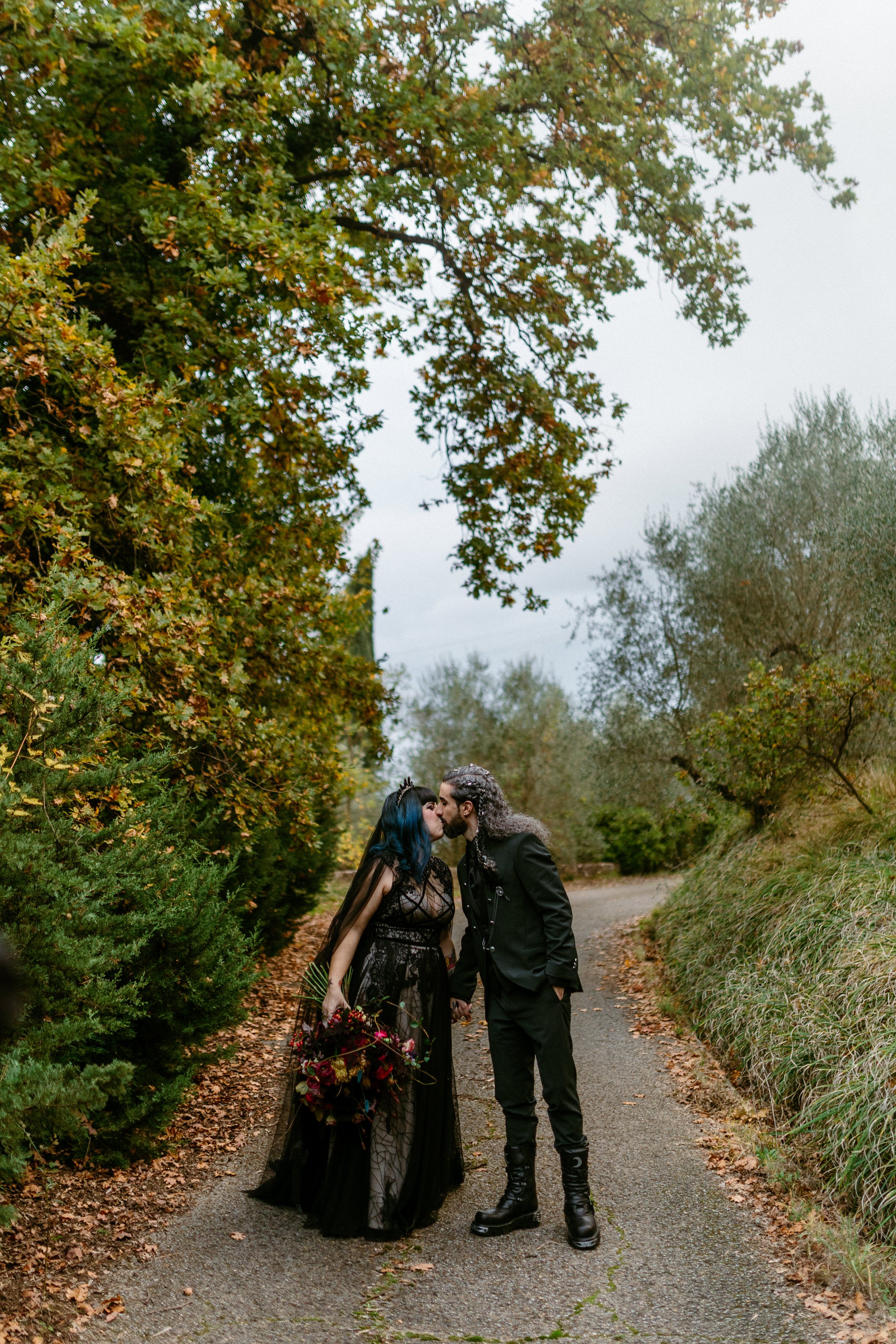 Dark Wedding Collective - Gothic Wedding in Tuscany - 0100-sara-alessandro.jpg