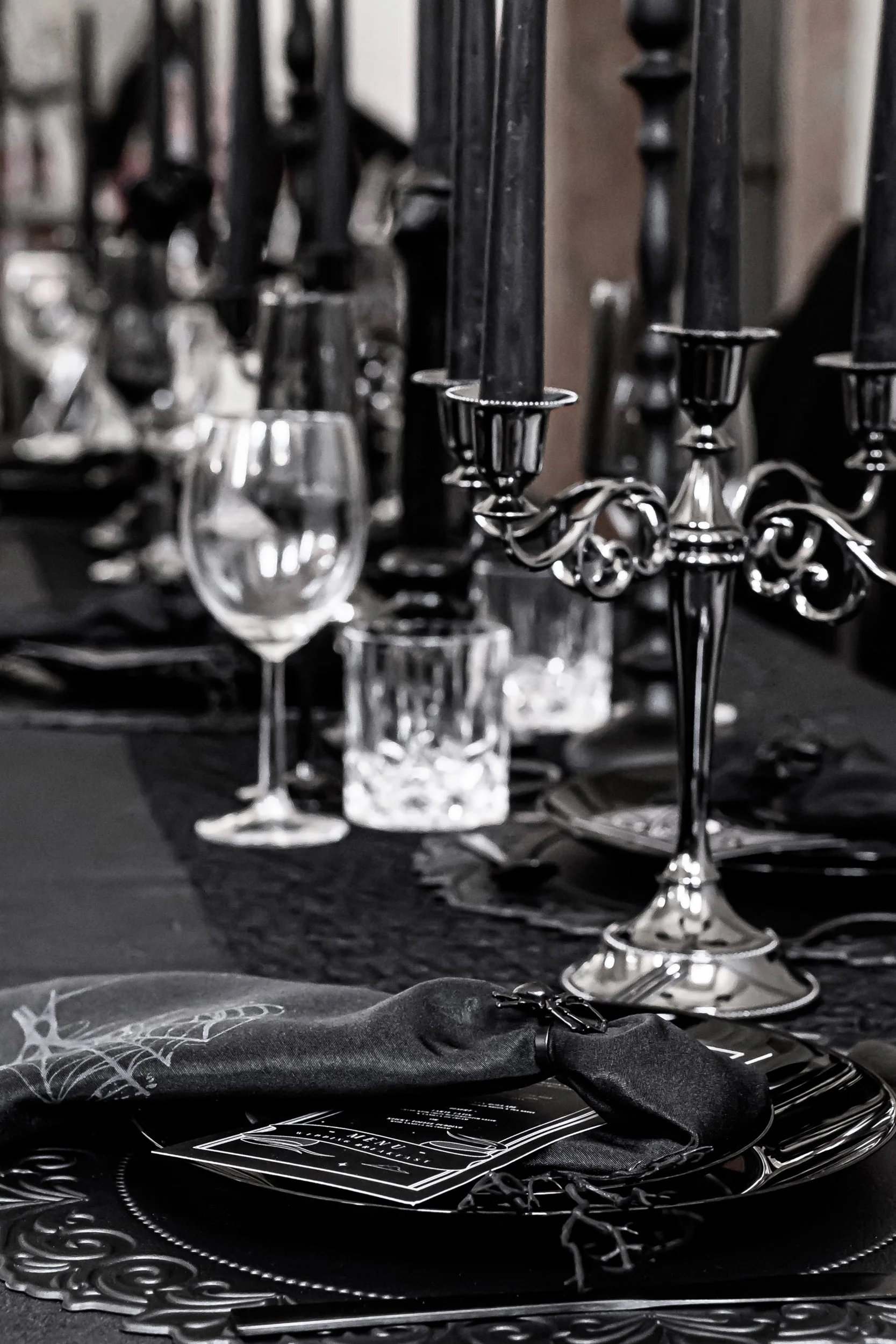 til-death-dark-wedding-inspiration-070.jpeg
