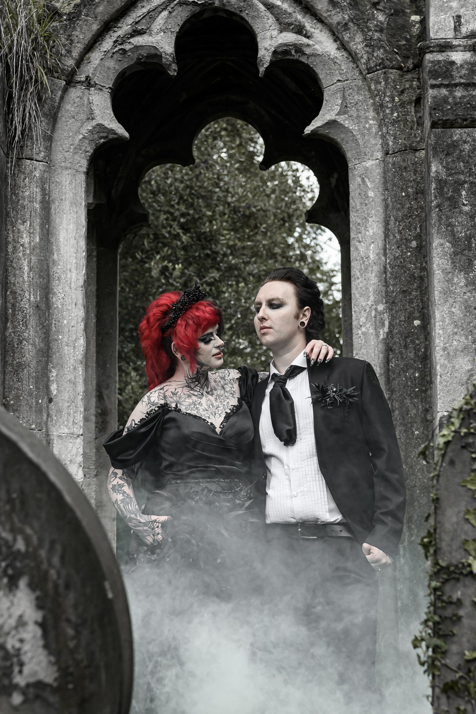 til-death-dark-wedding-inspiration-167.jpeg