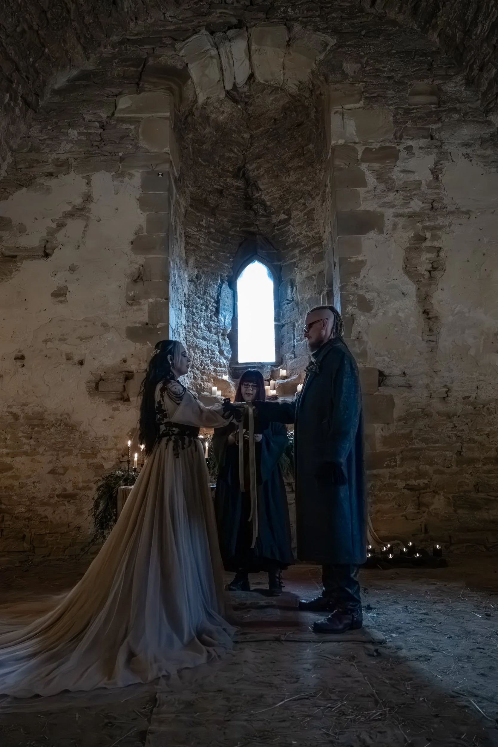 Dark-wedding-collective- Lottie Moon Celebrant - wuthering-heights-118.jpg