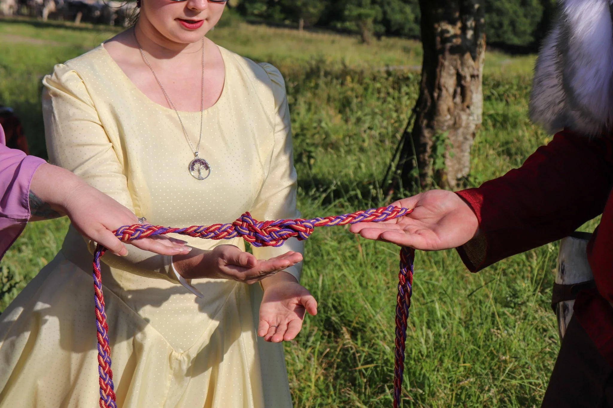 Garnet+Weddings+Ltd+viking+handfasting+renewal+of+vows+Abigail+Farrant+Photography.jpg