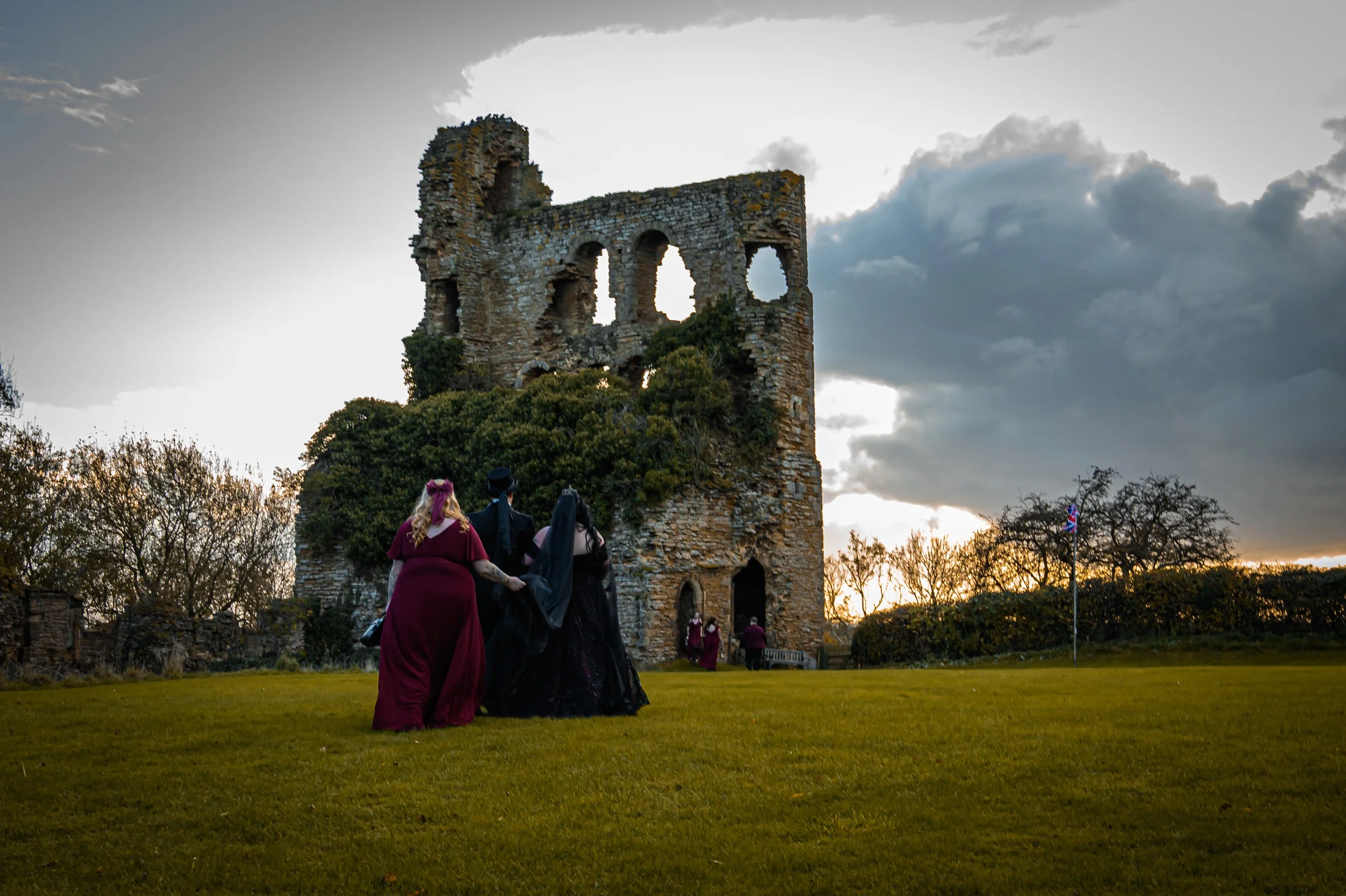 Sheriff-Hutton-castle-Vicky-Dubois-5.jpg