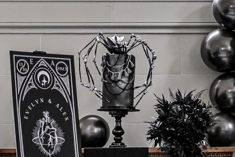 All black elegant spiderweb Gothic Glam styled wedding