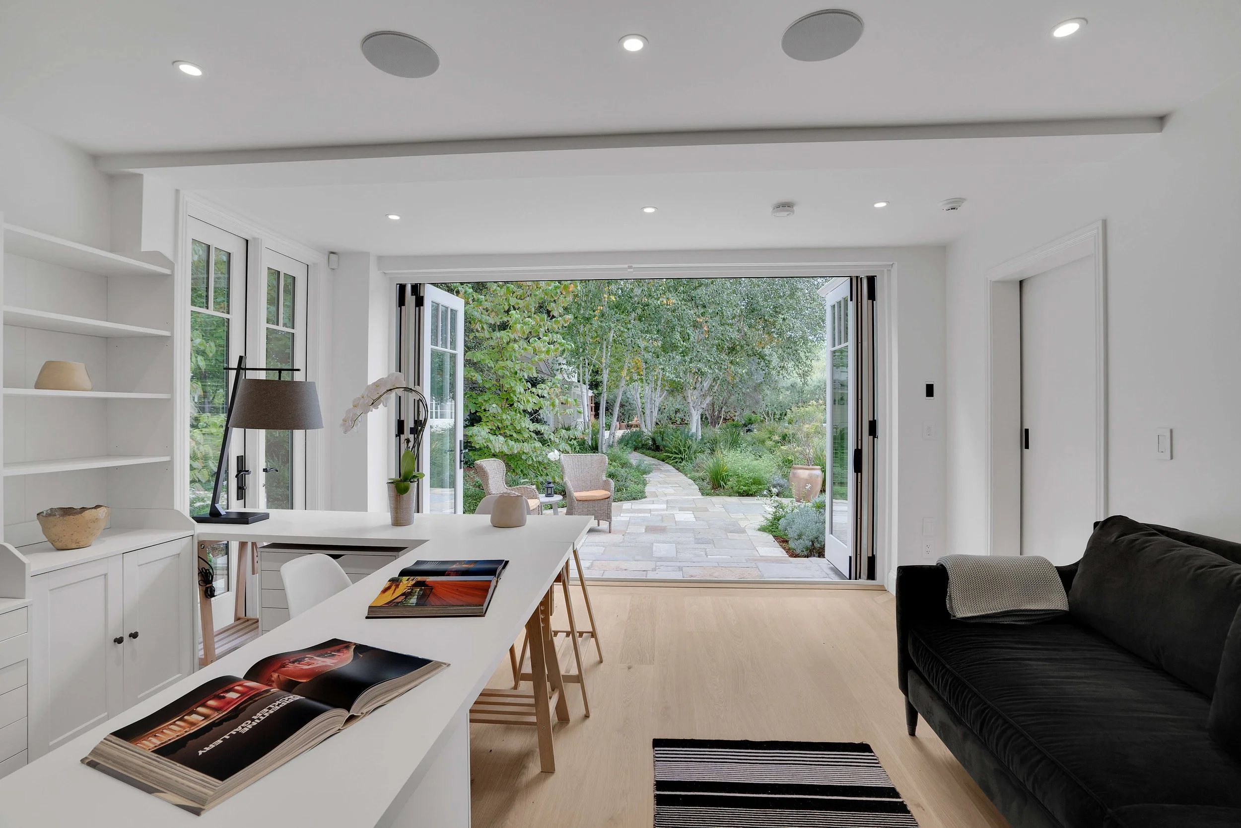 09-1025 lincoln ave-9.jpg