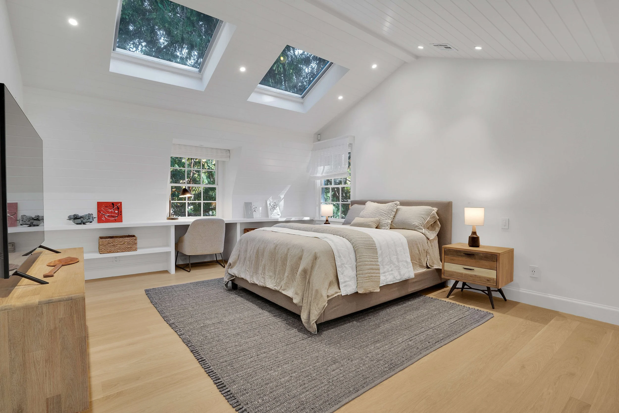 33-1025 lincoln ave-33.jpg