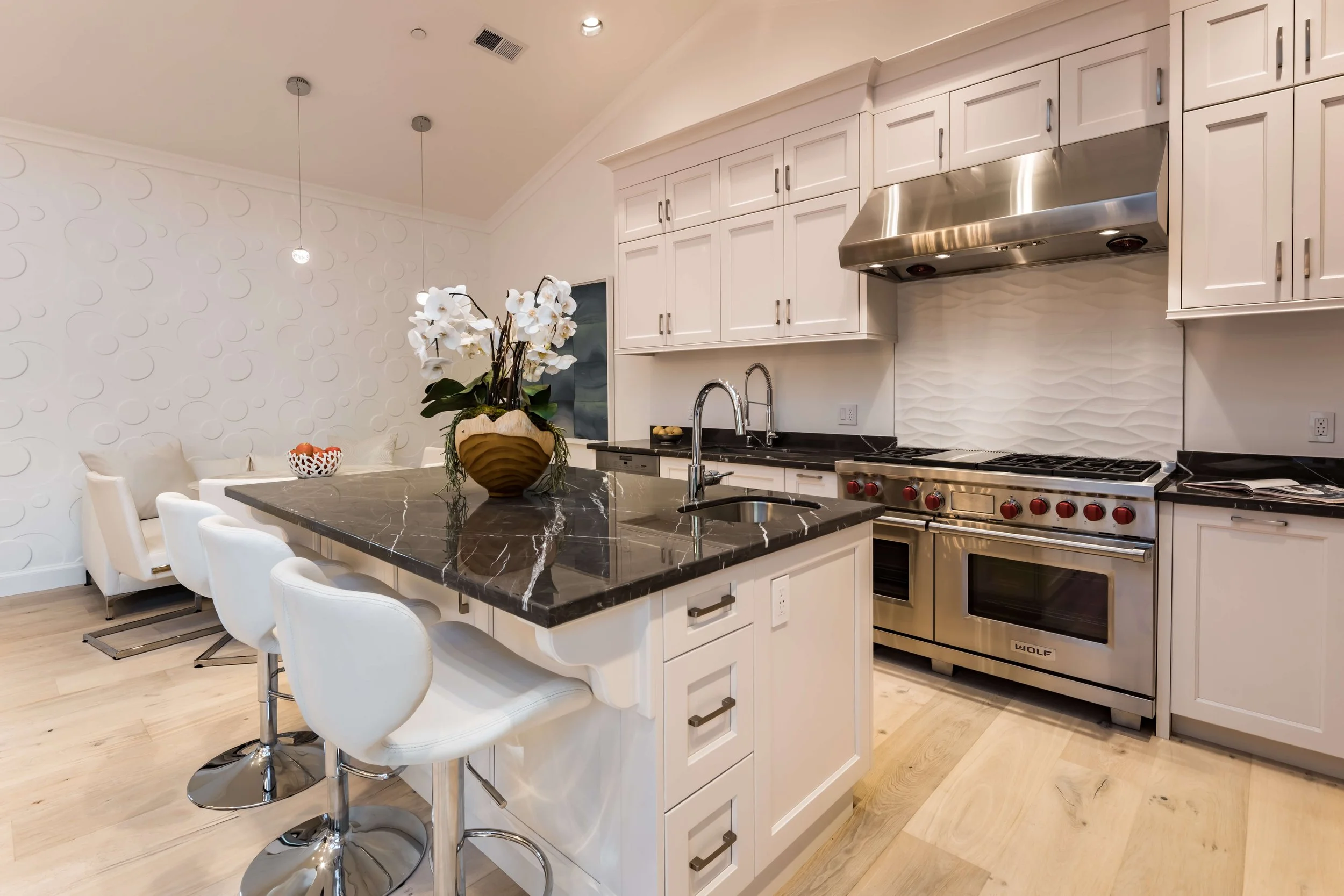 16.Kitchen_03_AH.jpg