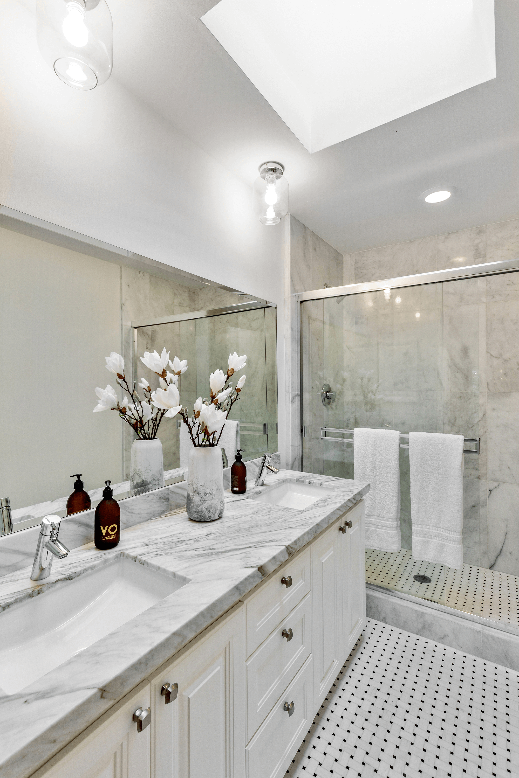 mindframe-portfolio-818-seale-bathroom.png