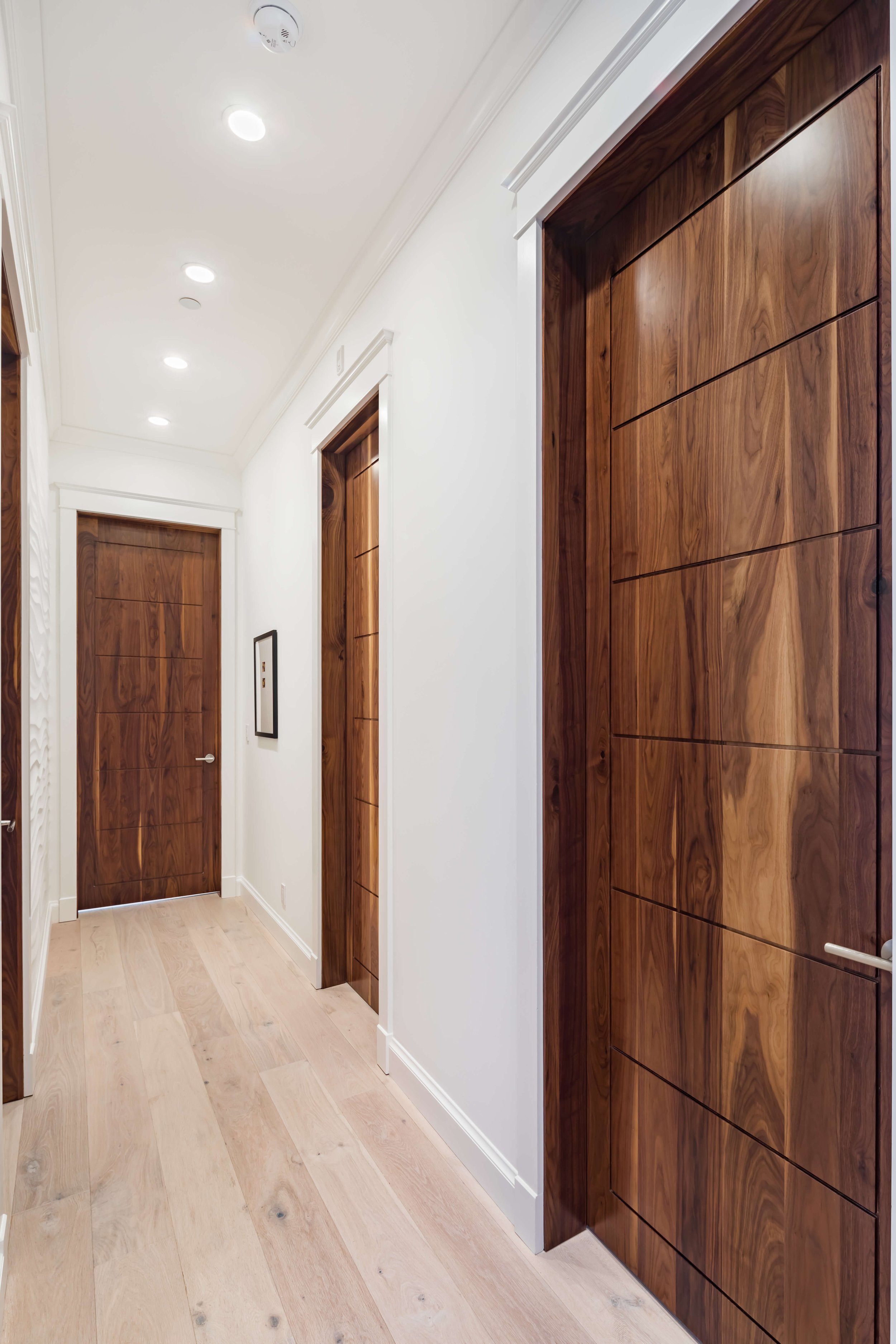 26.Downstairs_01_ZK - Copy.jpg