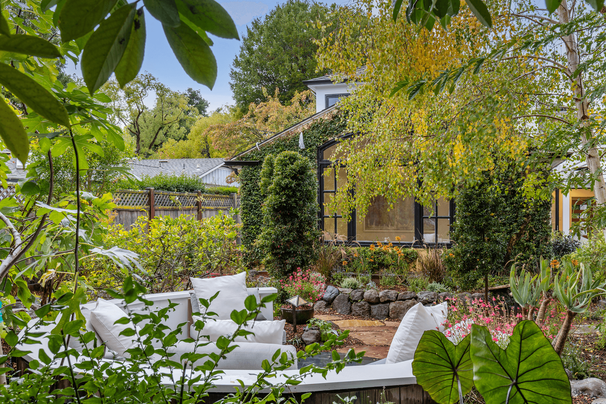 mindframe-portfolio-818-seale-landscape-3.png