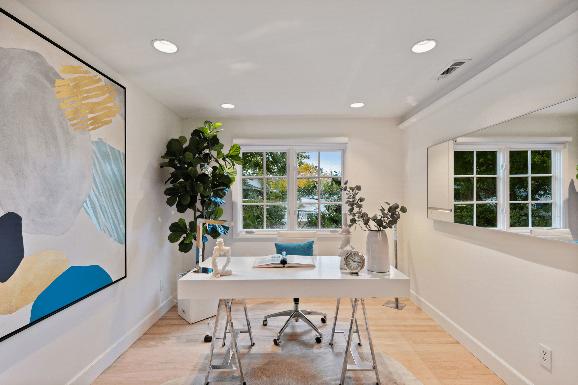 818-seal-portfolio-office.png