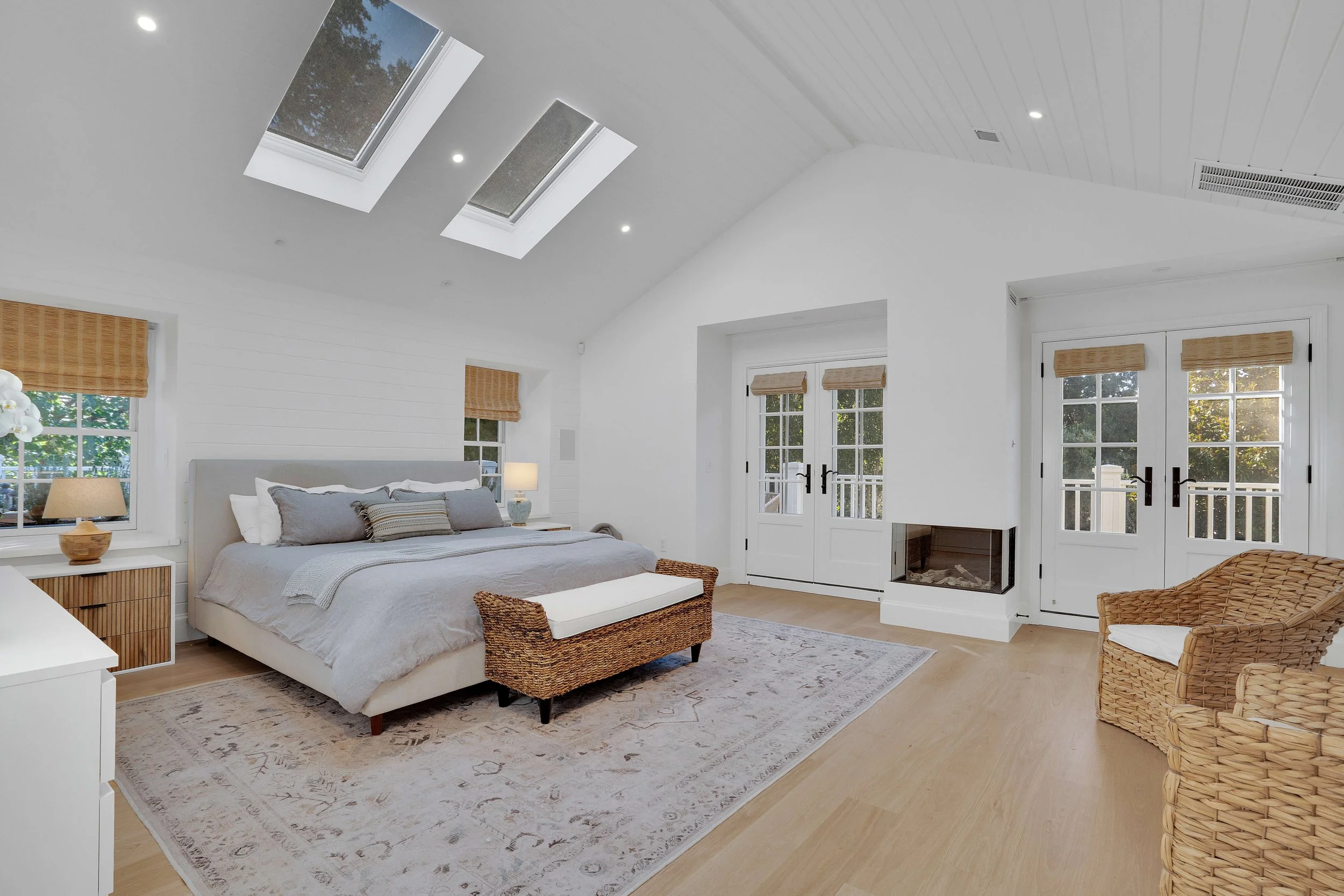 30-1025 lincoln ave-30.jpg