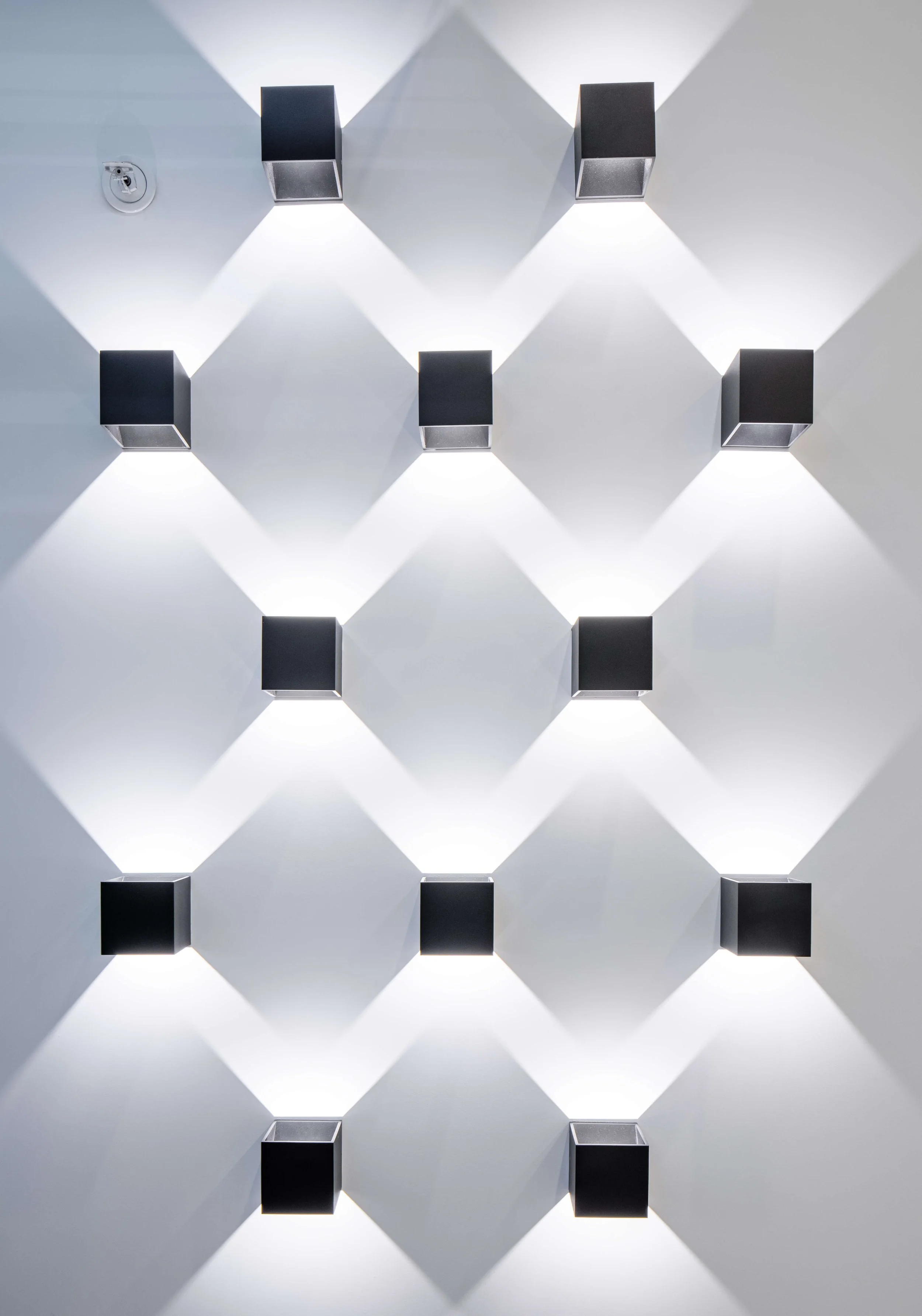 25.StairwayLights_01_ZK.jpg