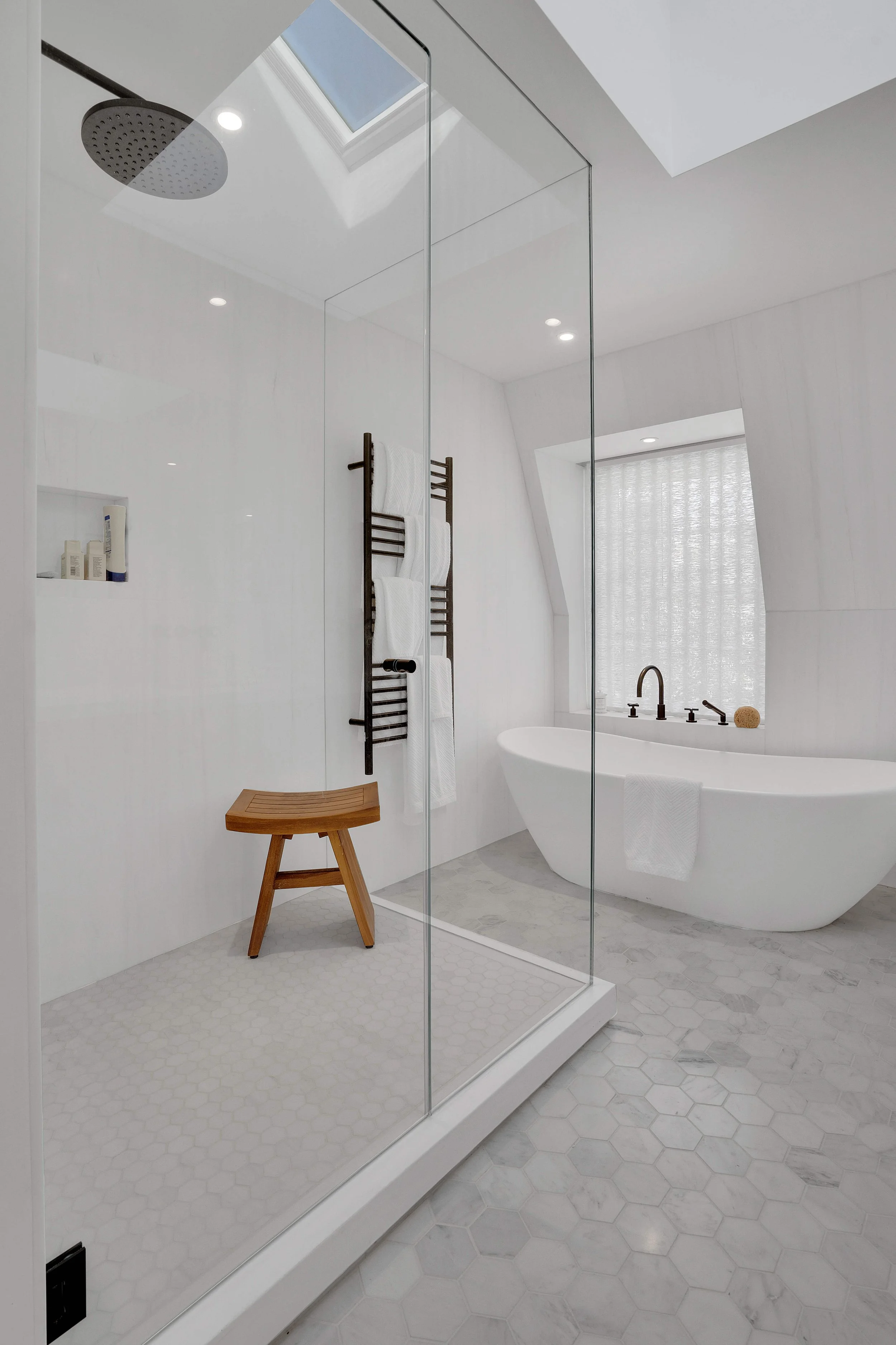 32-1025 lincoln ave-32.jpg