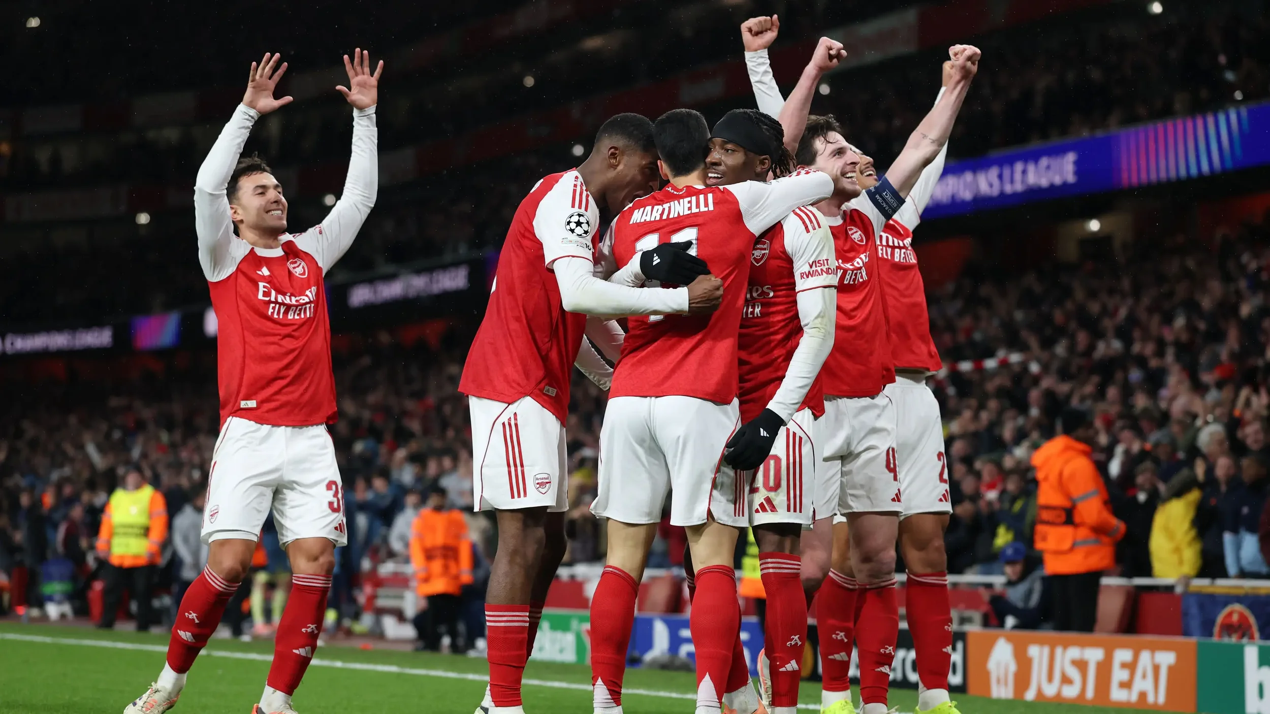 Arsenal 3                                         Bayern Munich 1