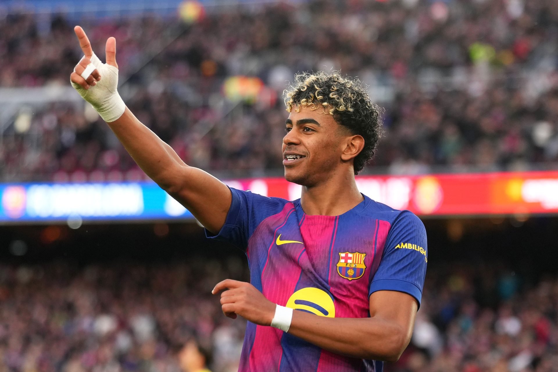 Barcelona 4                                      Villareal 1