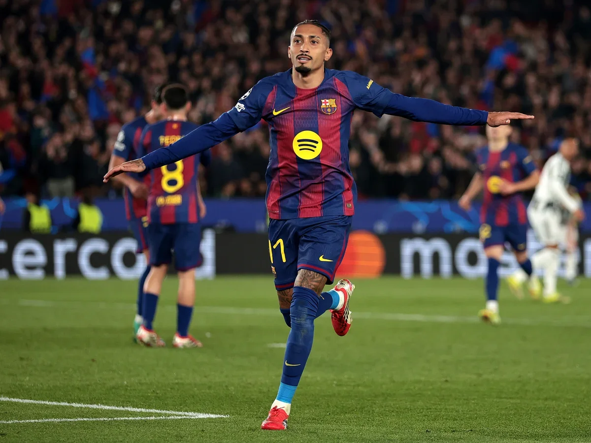 Barcelona 7                                     Newcastle 2 (8-3)