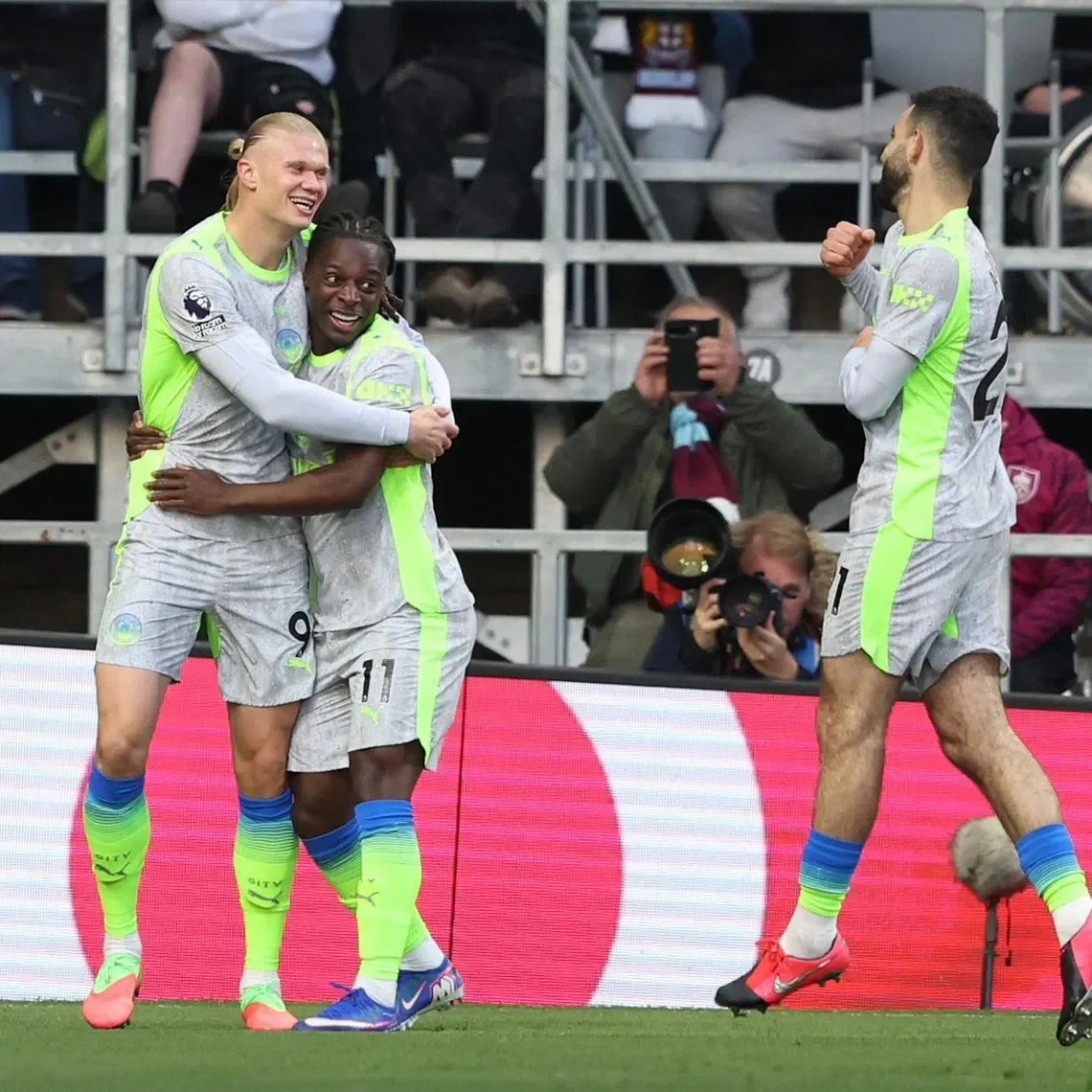 Burnley 0                                           Man City 1