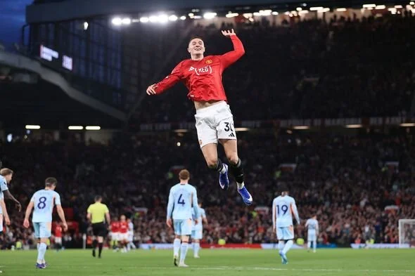 Man United 2                                   Brentford 1