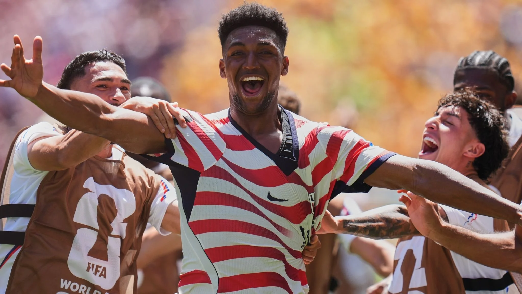 USA 2                                                    Australia 0