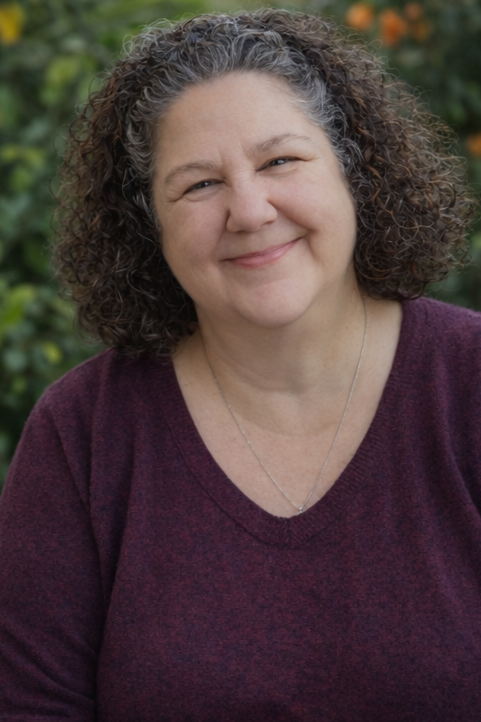 Smiling therapist for grief and stress in florida