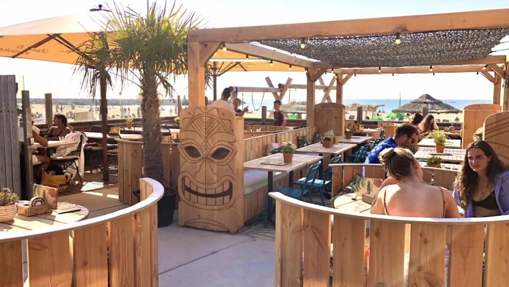 Aloha Beachclub, Surfschool &amp; Surfshop Scheveningen Beach