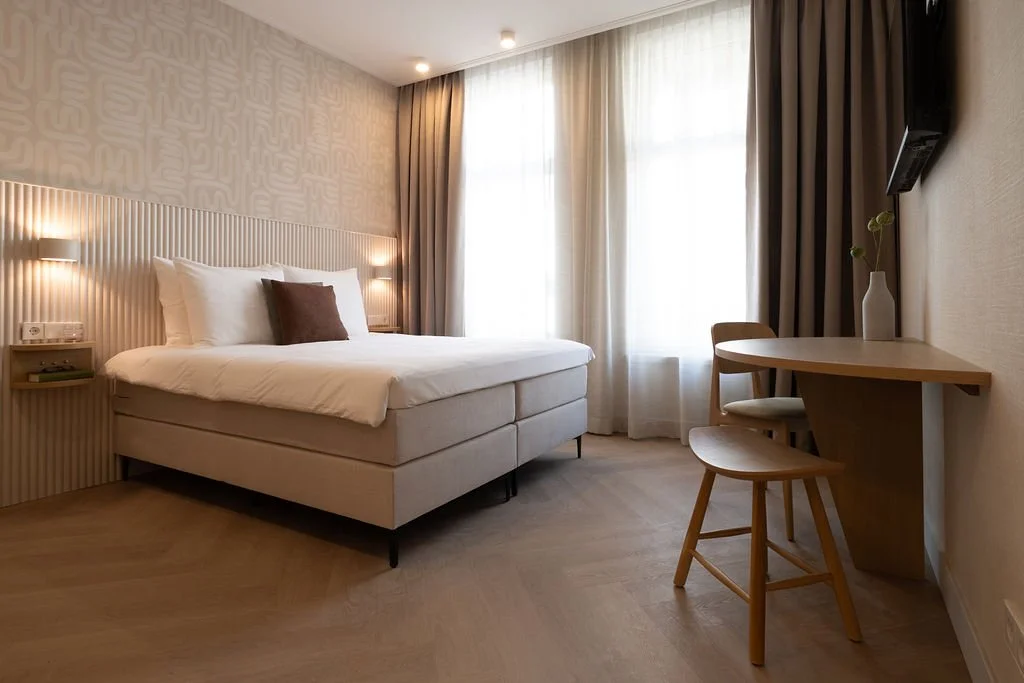 HotelZest-3471_Medium.jpg