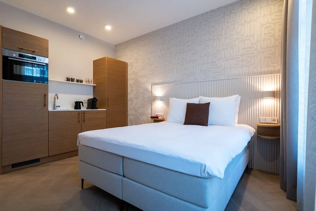 HotelZest-3426_Medium.jpg