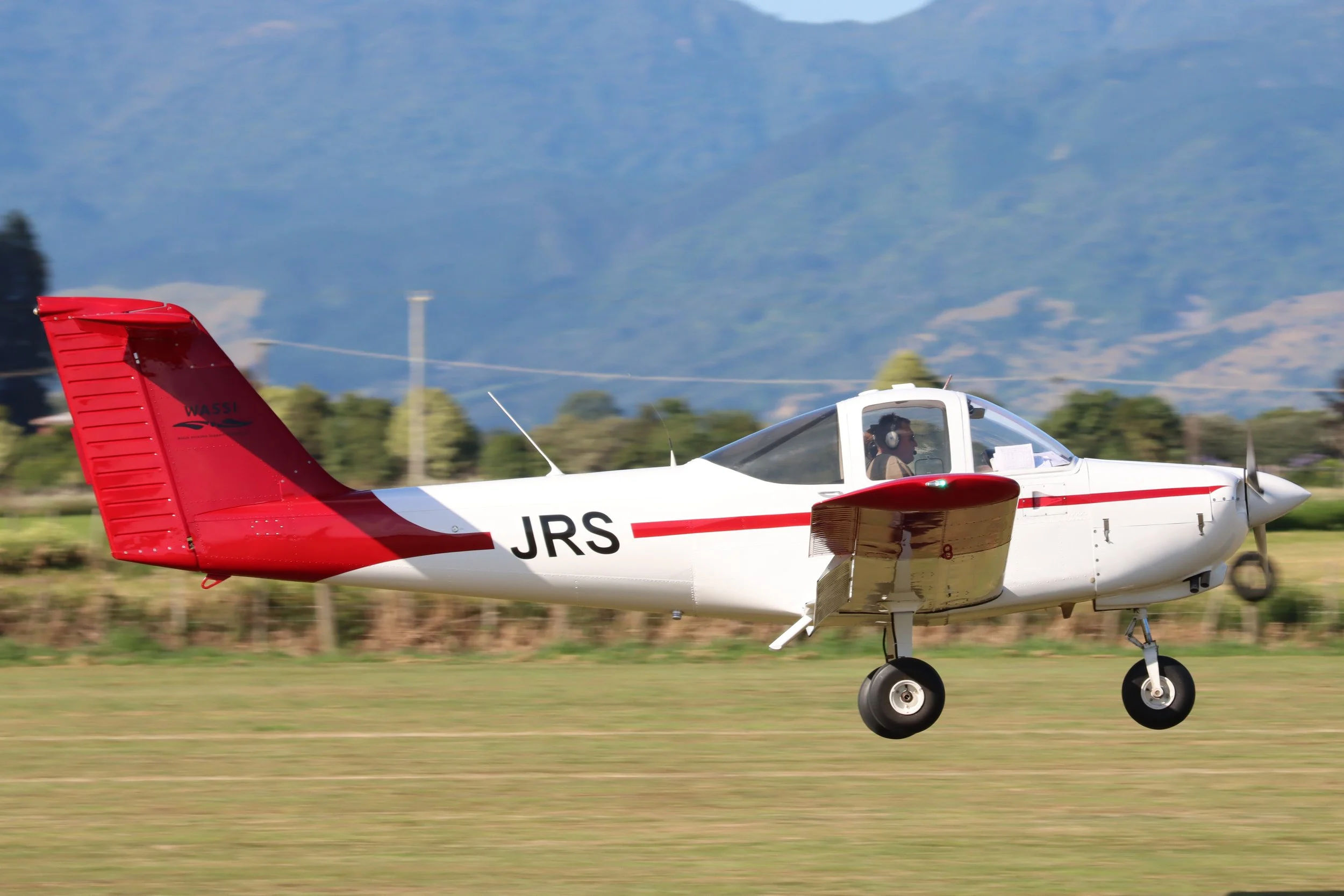 WASSI_PA38 ZK-JRS_c.JPG
