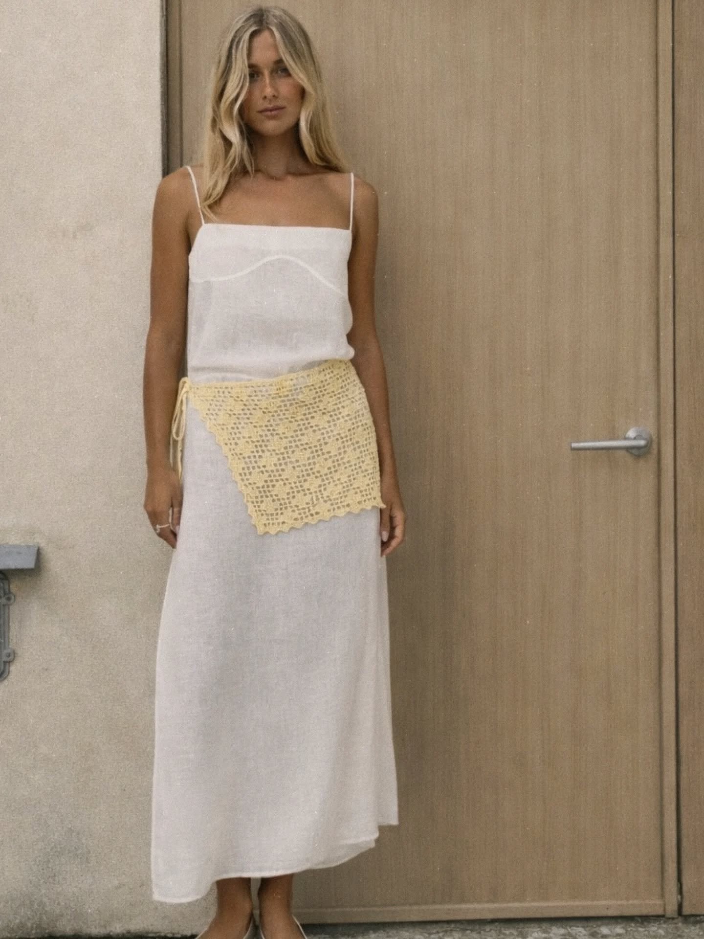 Pr&eacute;lude Maxi matching the crochet Labelle sarong. For those who like to keep it simple.

#sustainablefashion 
#Bali