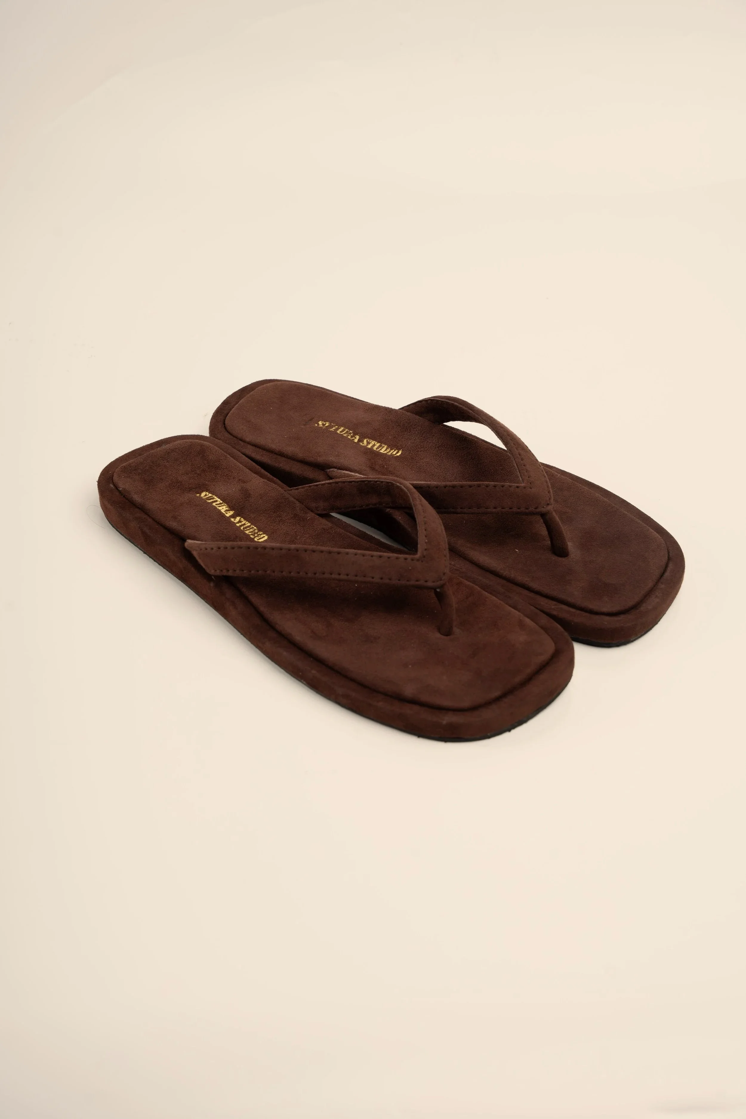 tango sandals Sutura Studio - chocolate