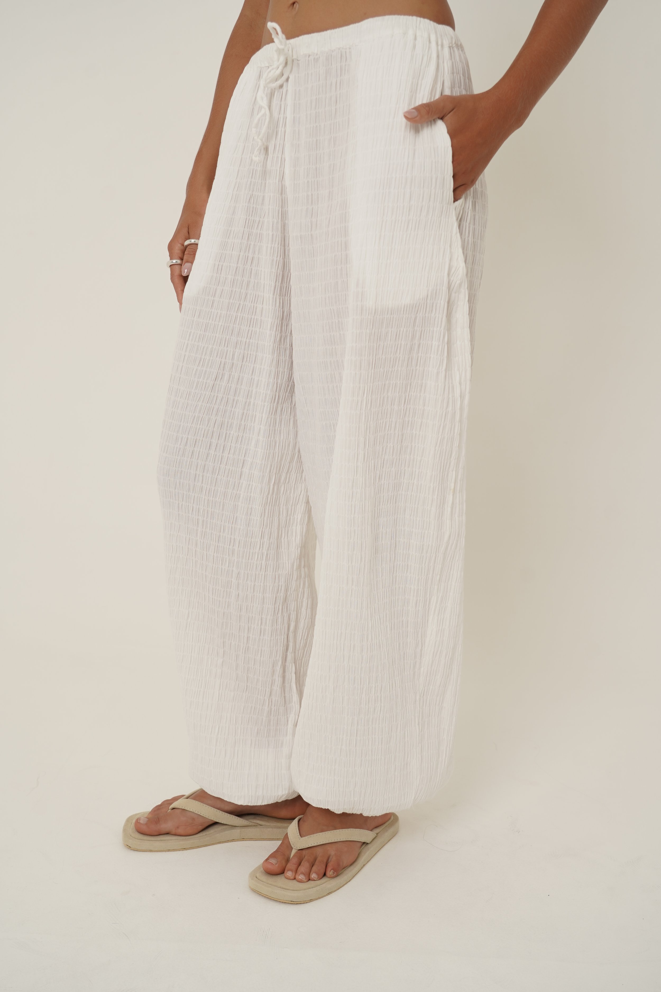 Ethereal Balloon Pants side view