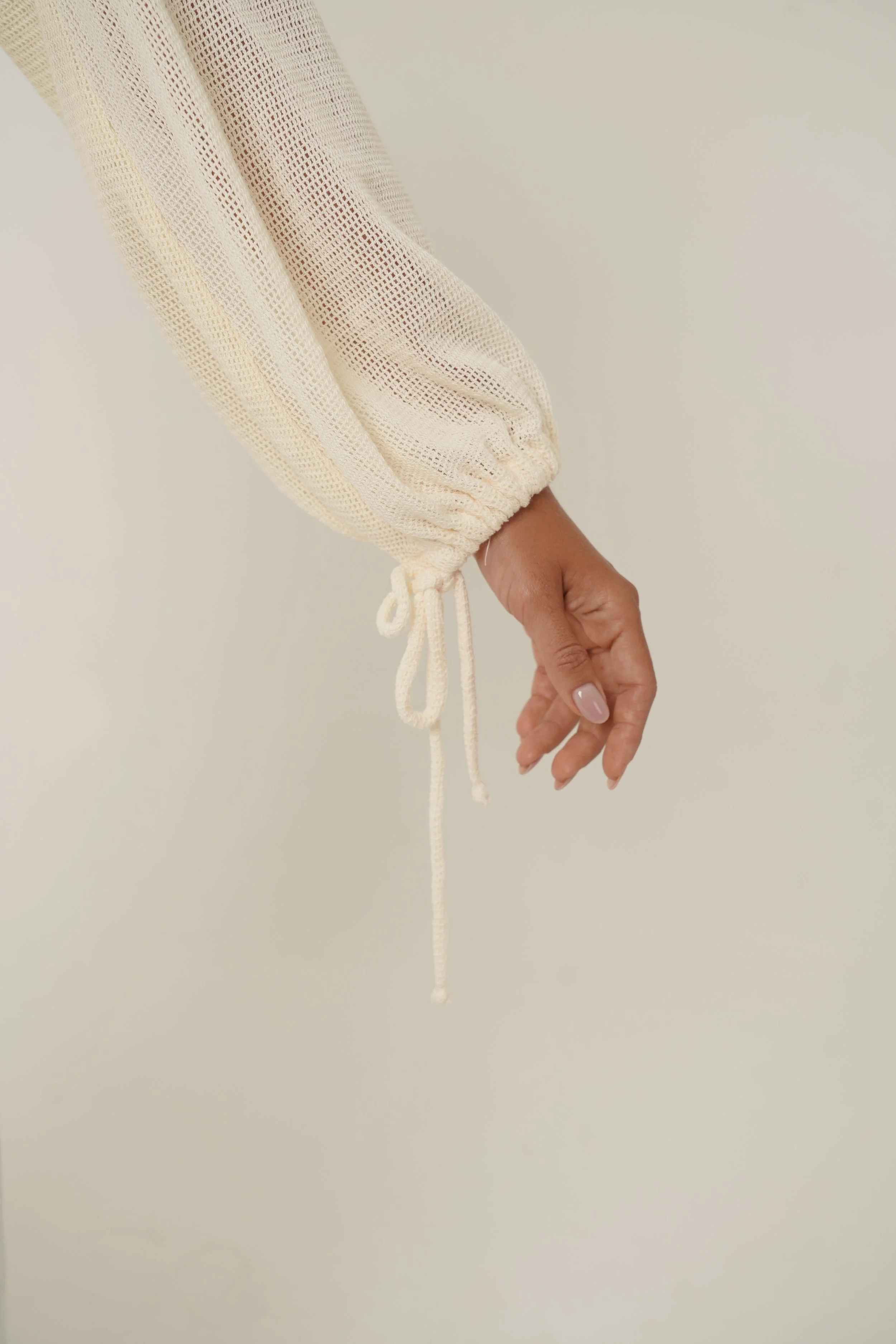 Sleeve Detail of Kaos shirt