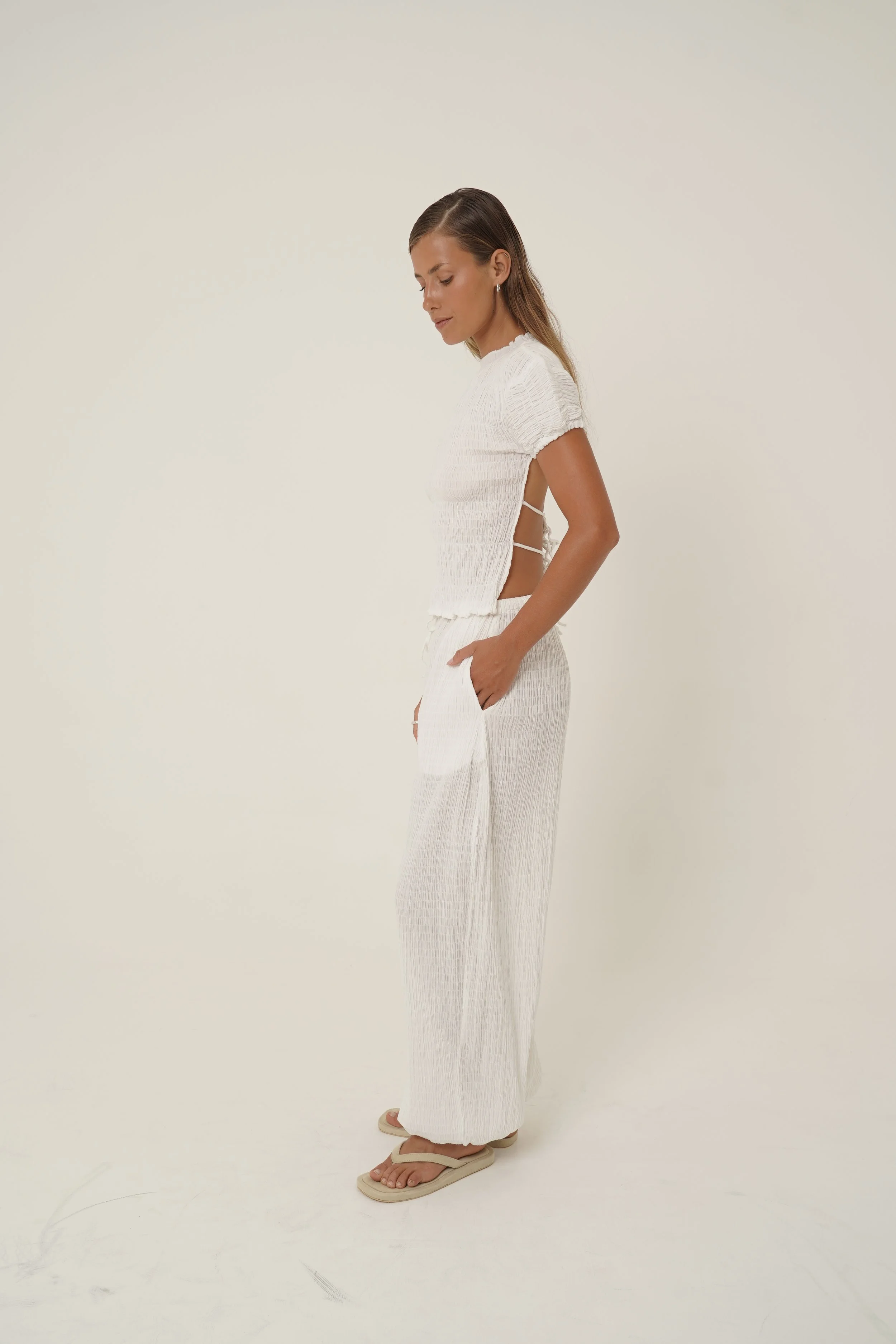 Ethereal Set side view