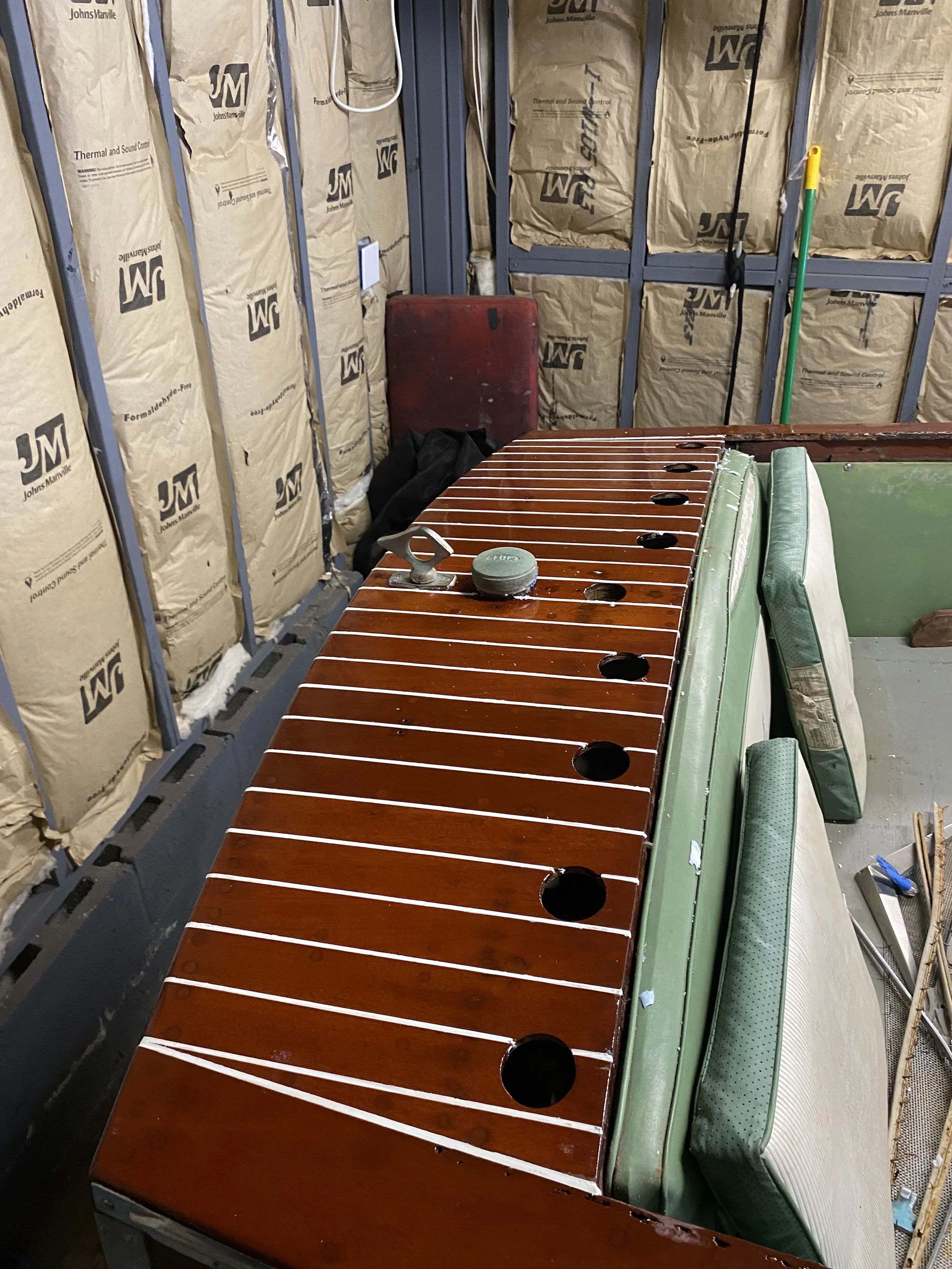 Yacht Service and Maintaince