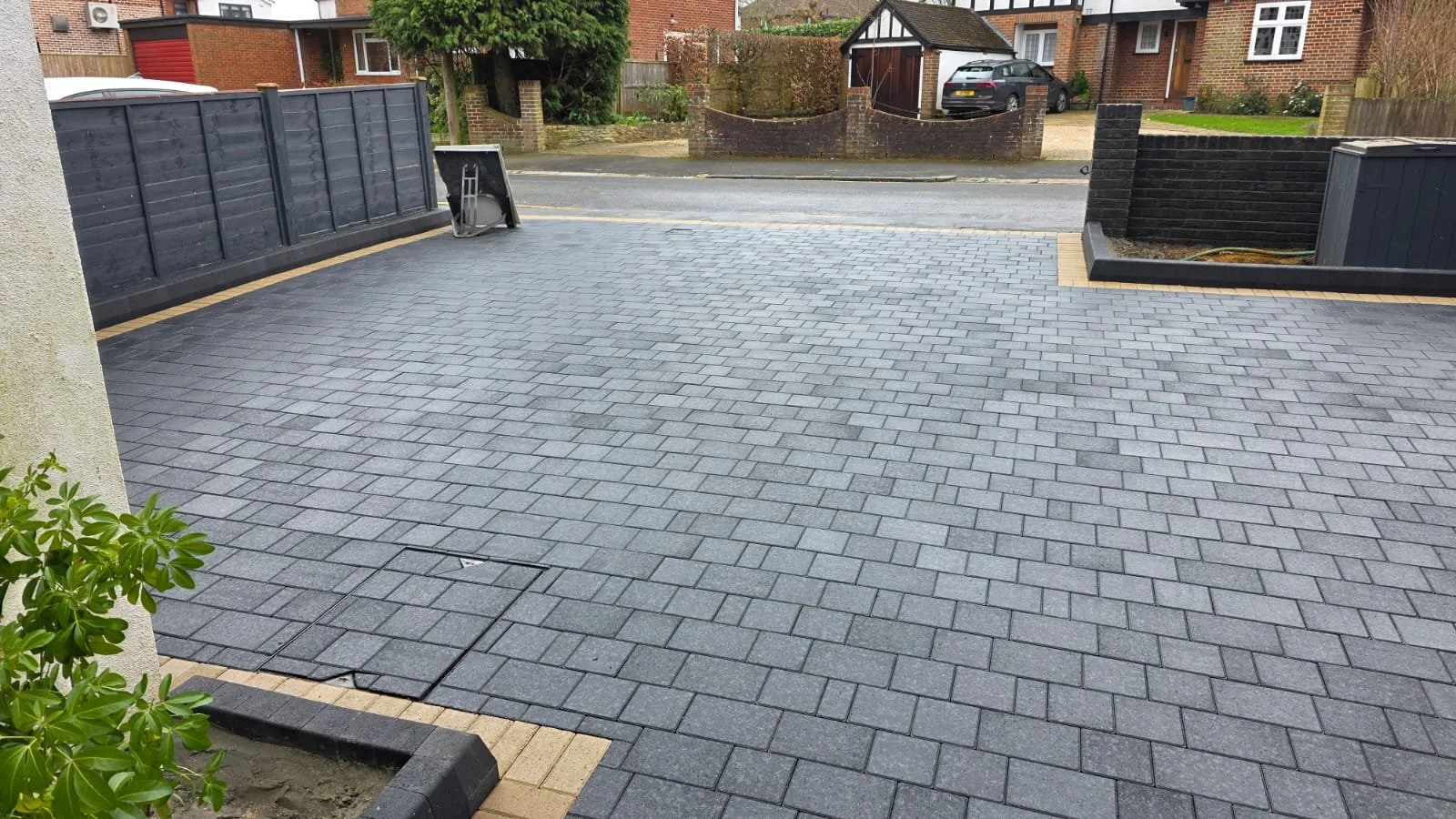 St. Albans & Herts Drives & Patios Photo 2.jpg