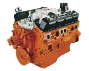 Small block Mopar V8 engine