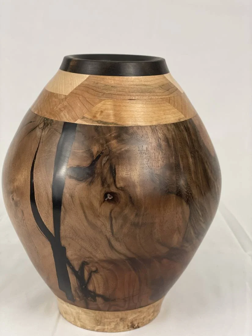 Roman_Flask_hollowforms.jpg