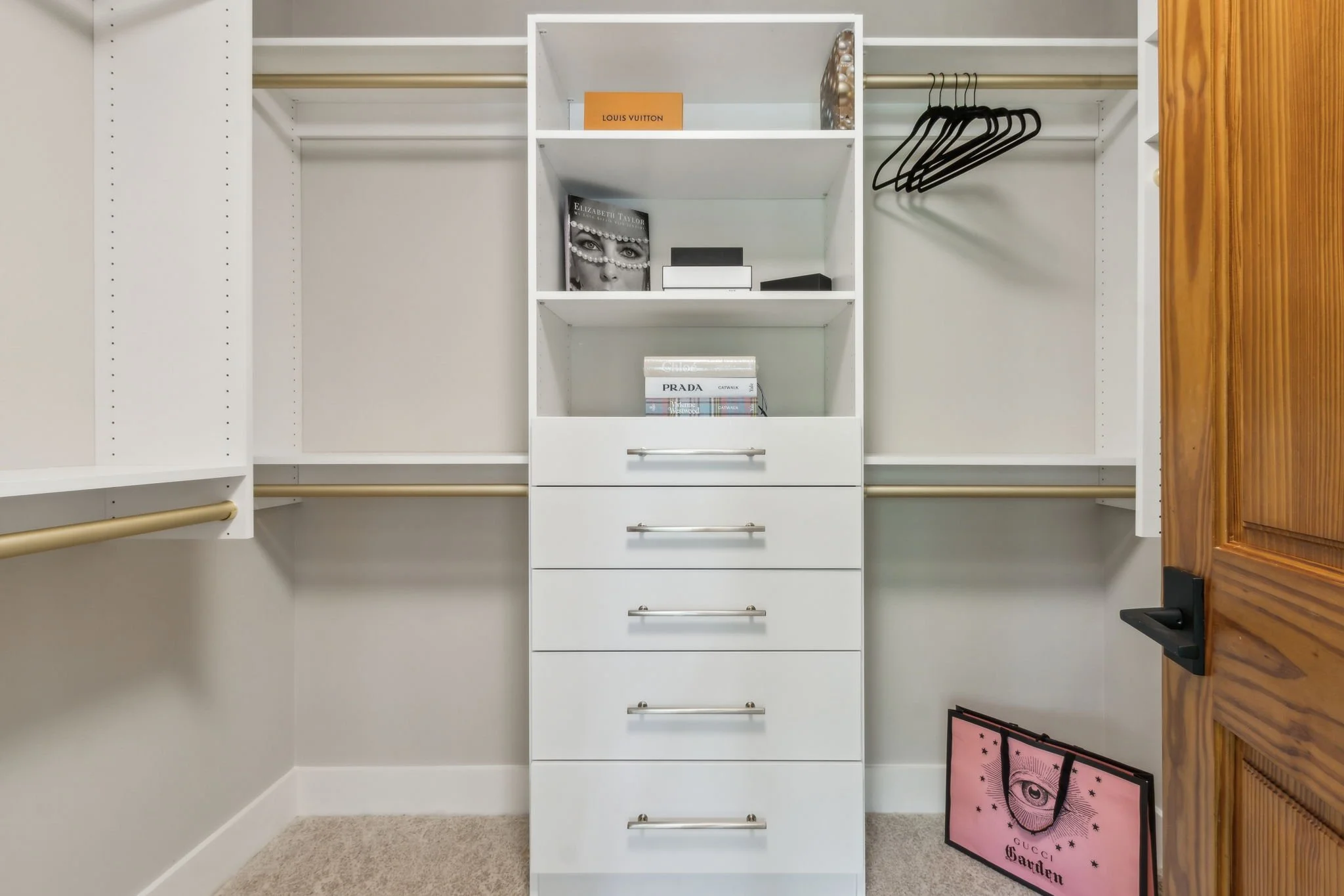 110-web-or-mls-4876 Newton Dr-59.jpg