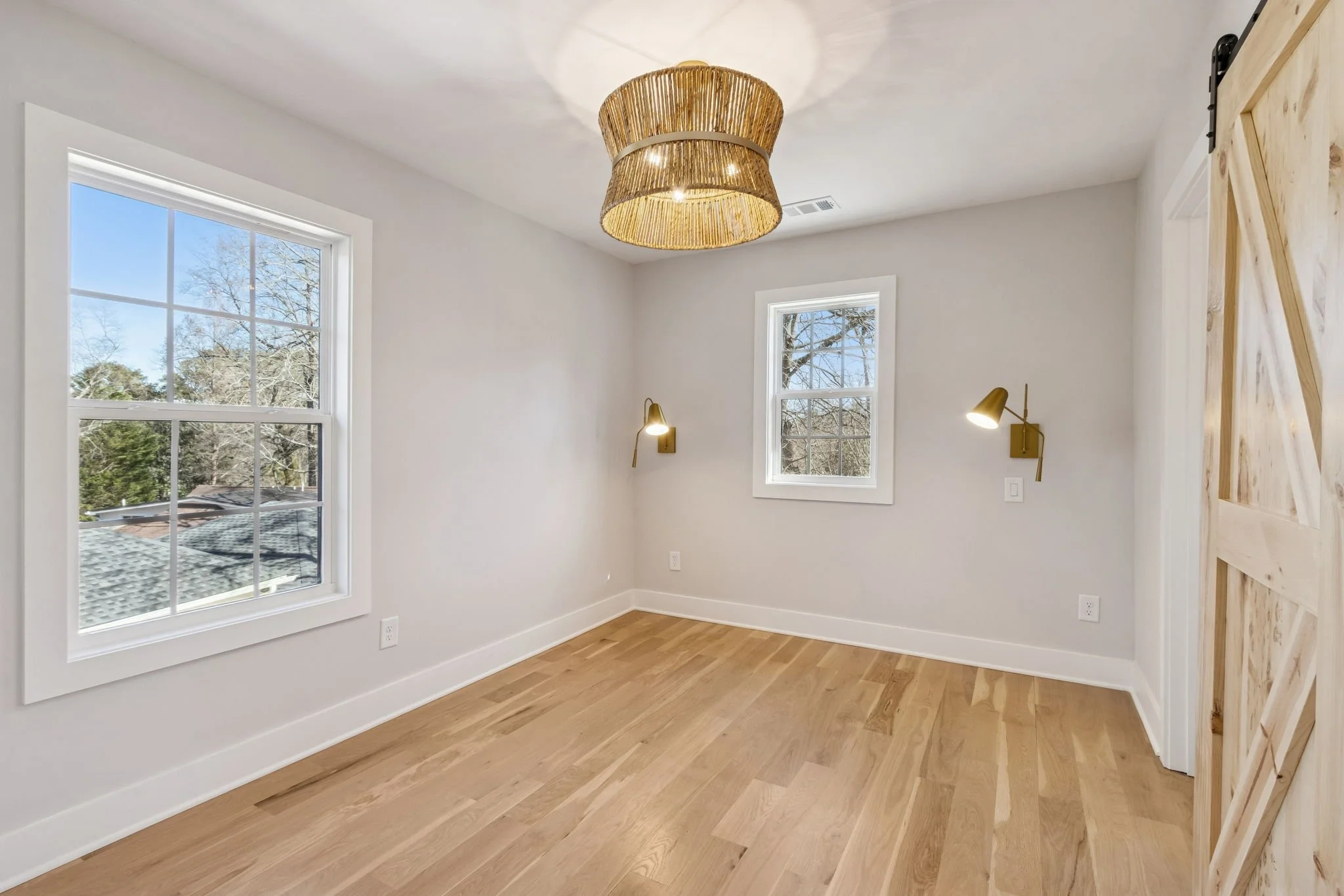34-web-or-mls-1320 Harvard Rd-21.JPG