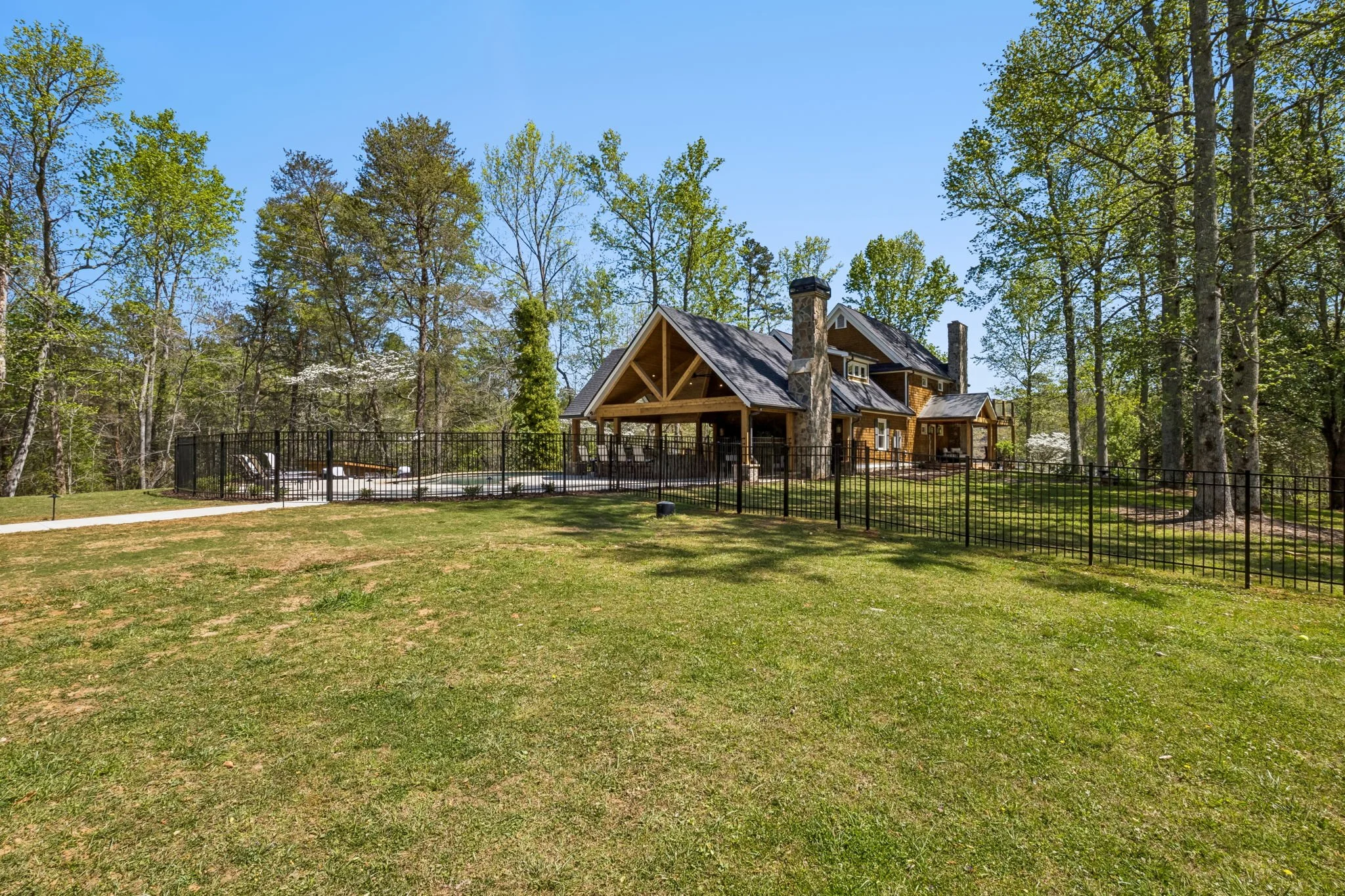 45-web-or-mls-4876 Newton Dr-45.JPG